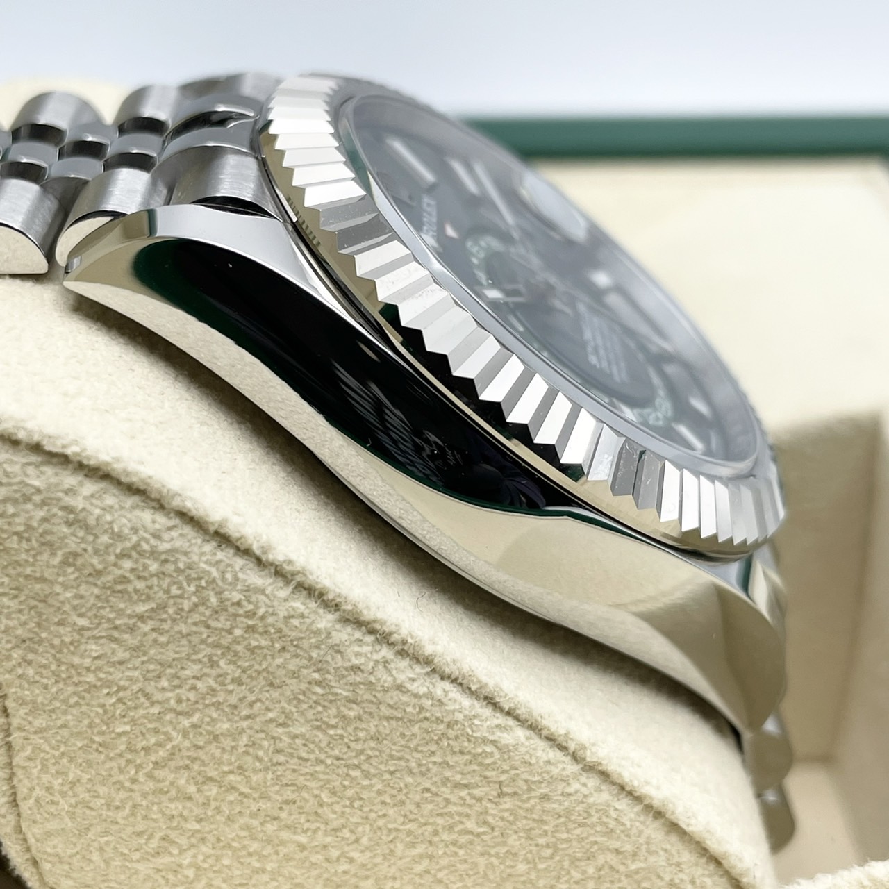 ��3���紶�ե����롪3/24�ޤǡۥ���å��� �������ɥ����顼 336934 �ߥ�ȥ��꡼�� ����ӥ꡼�֥쥹 42mm