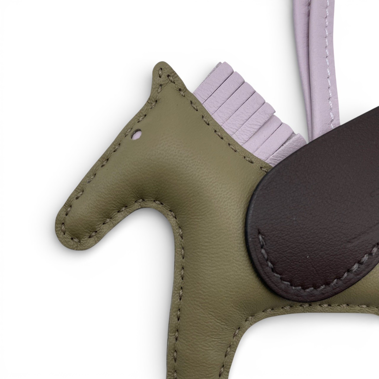 エルメス ペガサスチャーム PM ベージュマルファ/モーヴペール/モカ B