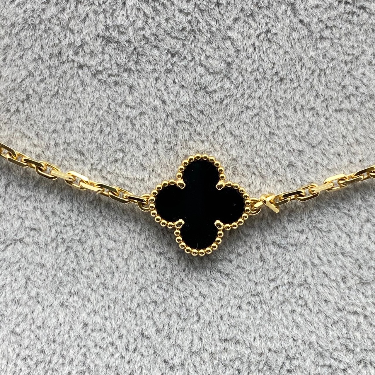 �����󥯥꡼�ա������ڥ� ������ơ�������ϥ�֥� ���󥰥ͥå��쥹 VCARA43100 ��������������� ���˥��� 20�������