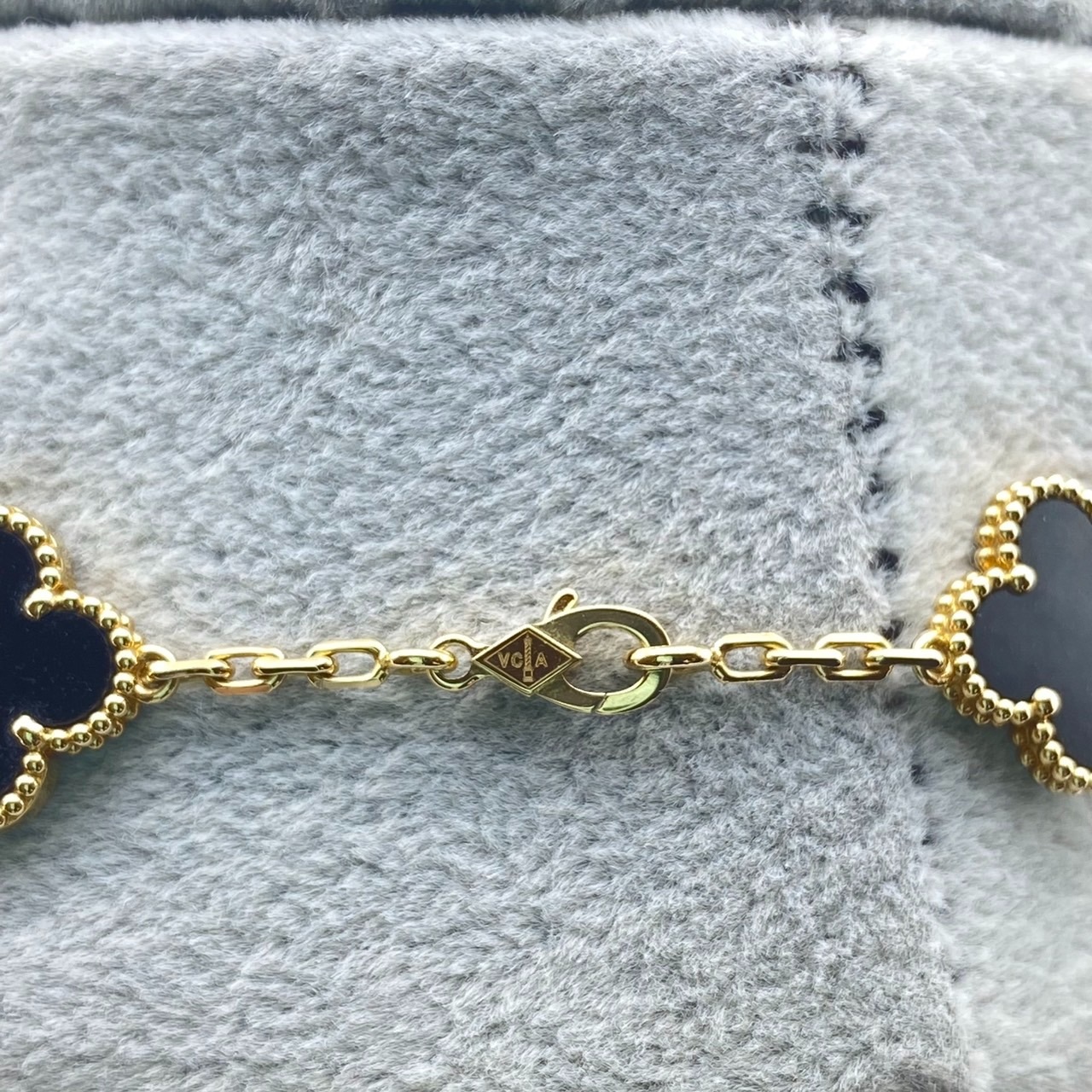 �����󥯥꡼�ա������ڥ� ������ơ�������ϥ�֥� ���󥰥ͥå��쥹 VCARA43100 ��������������� ���˥��� 20�������