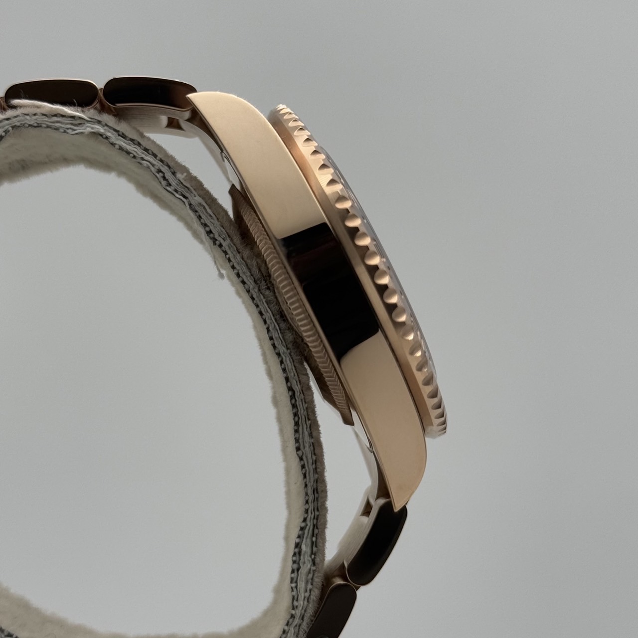 �ڤ��Ͳ����ò��ۥ���å��� GMT�ޥ�����II 126715CHNR �֥�å� 40mm