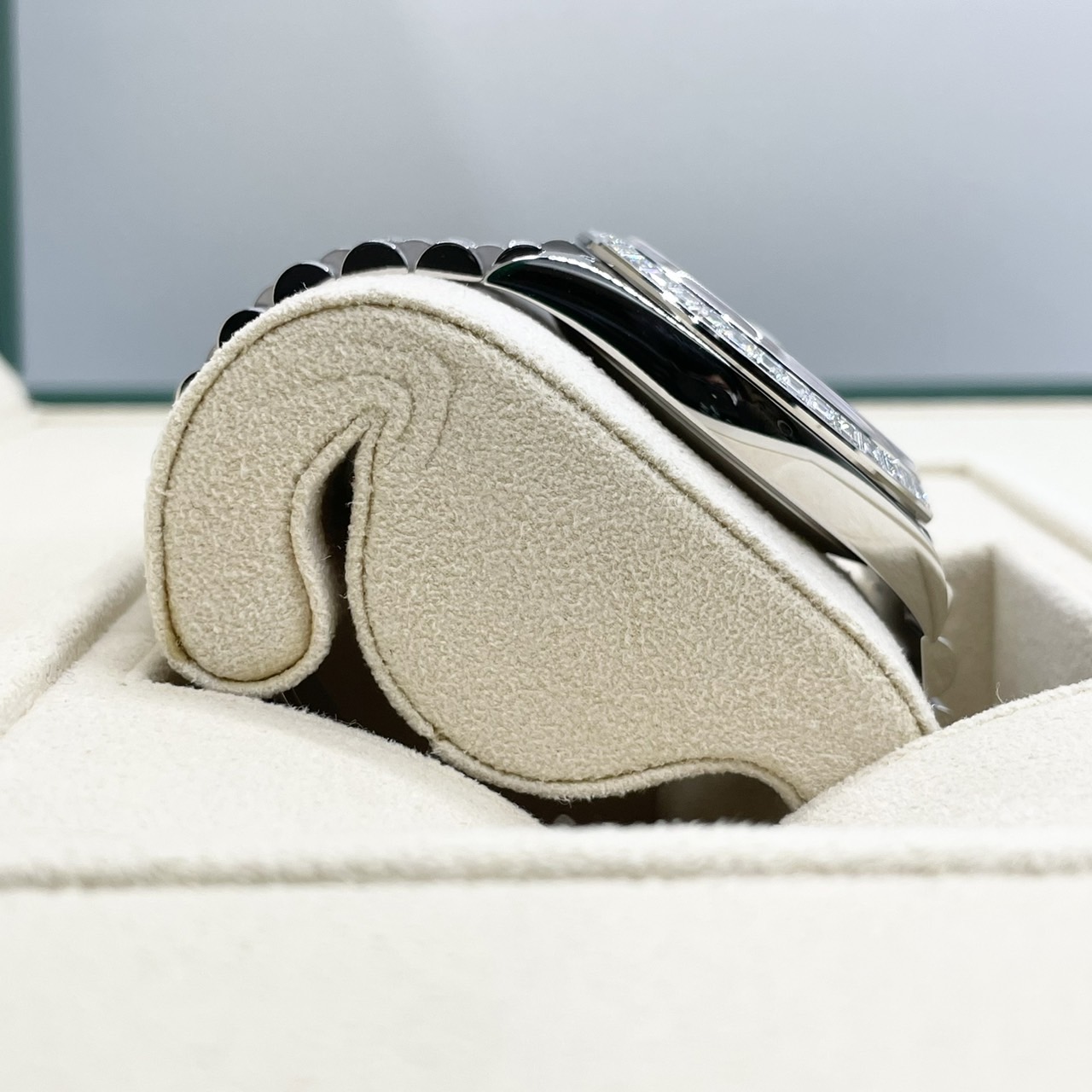 メダマデイト D.A.T.E. デイトスニーカー正規直営オンラインストア】POP UP限定 FG