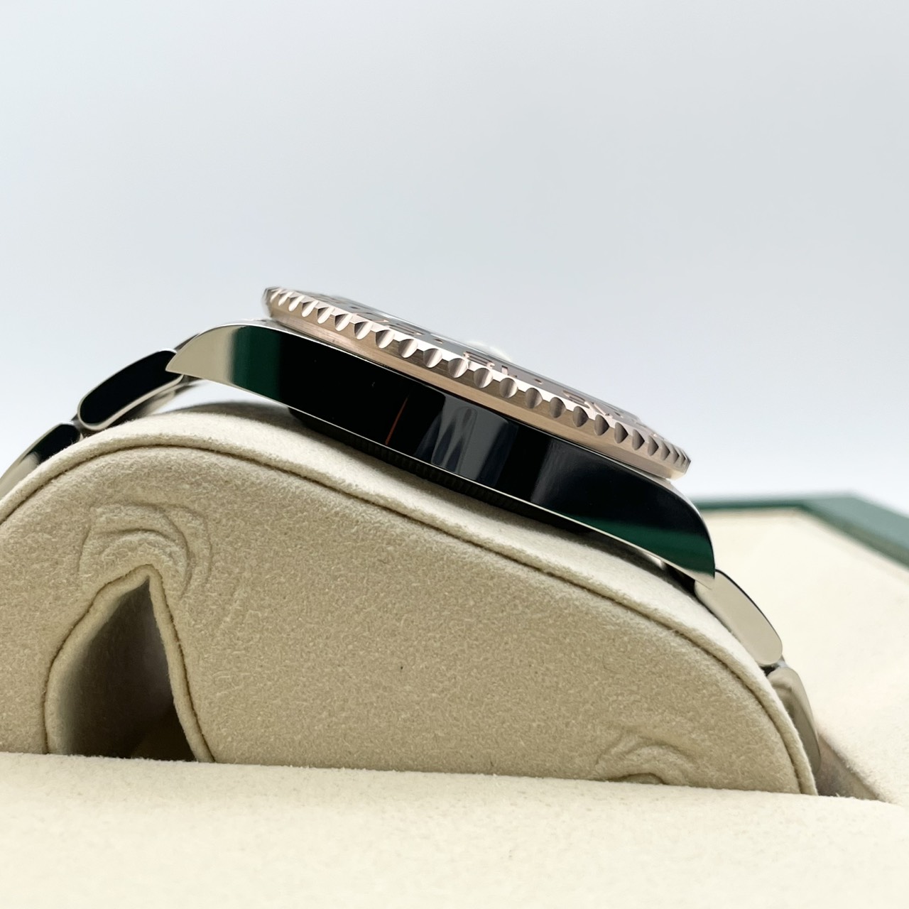 ���ݾڽ�����2025ǯ11��ۥ���å��� GMT�ޥ�����II 126711CHNR �֥�å� 40mm