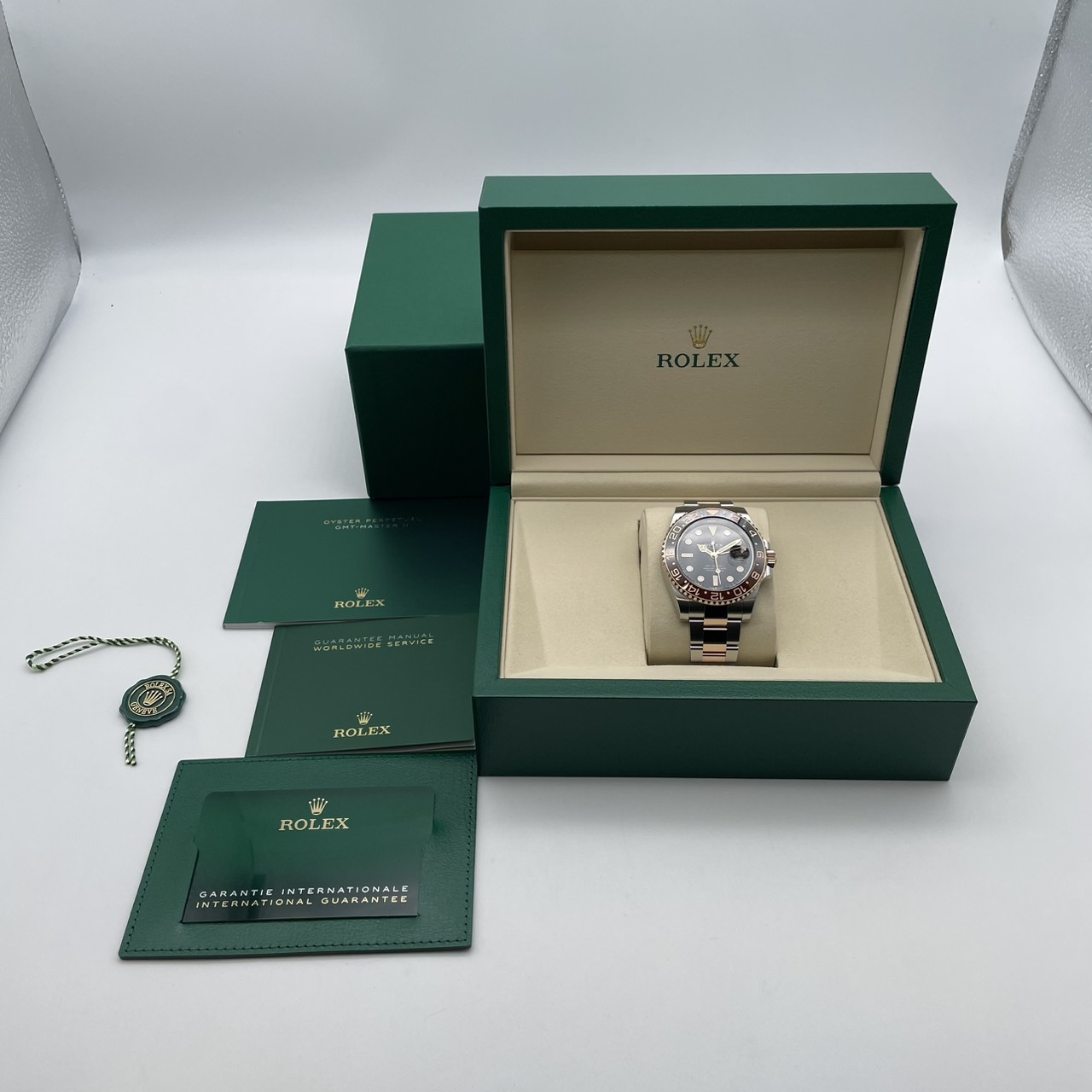 ���ݾڽ�����2025ǯ11��ۥ���å��� GMT�ޥ�����II 126711CHNR �֥�å� 40mm