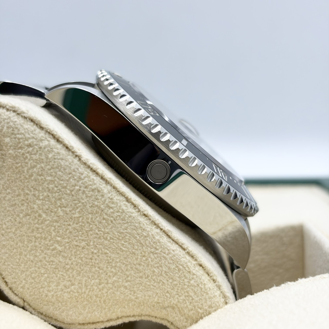 ����å��� �����ɥ����顼 126600 �֥�å� ���ƥ�쥹�������� 43mm