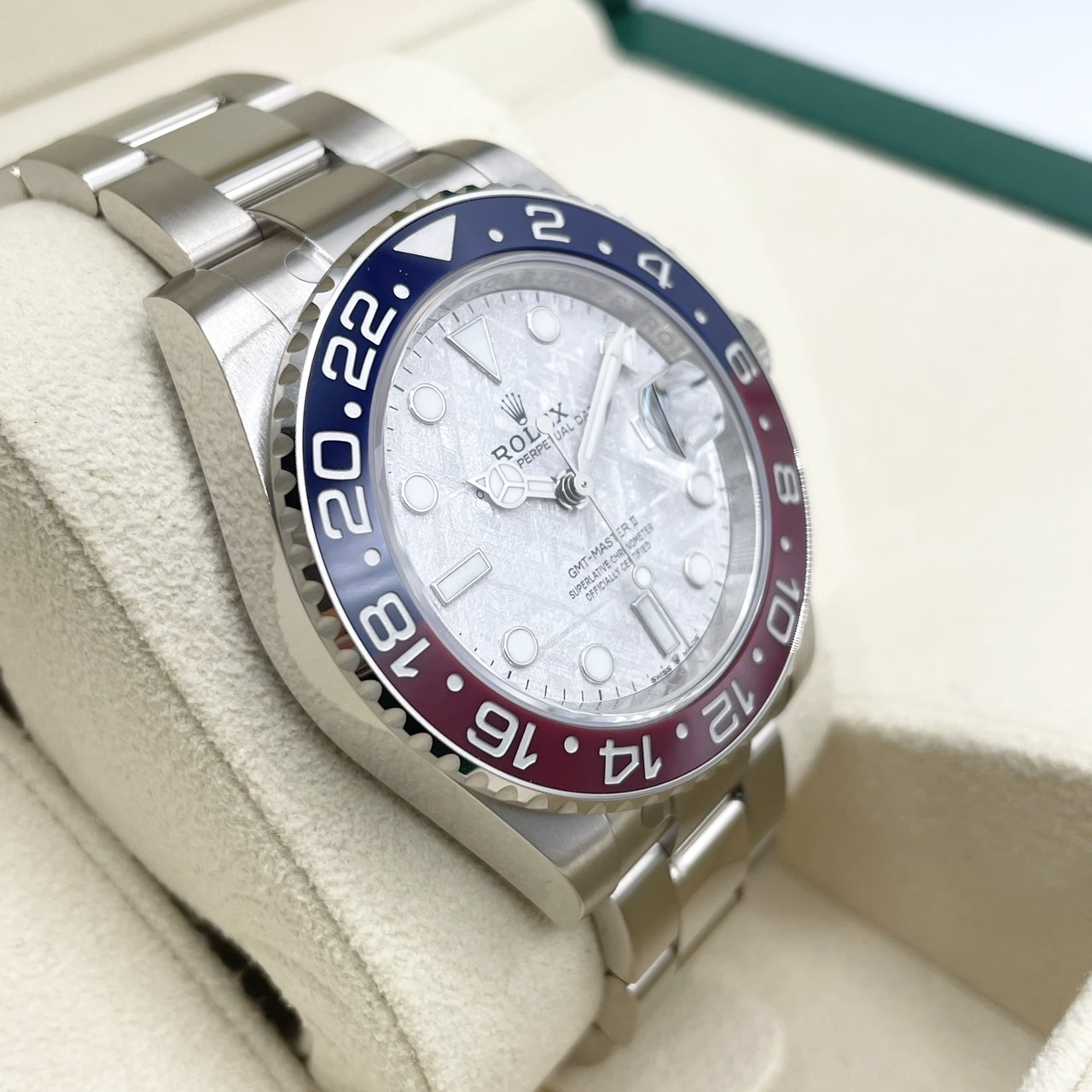 ���ݸ�����դ��ۥ���å��� GMT�ޥ�����II 126719BLRO �����������֥쥹��å� ��ƥ��饤�ȡ��ۥ磻�ȥ������ 40mm