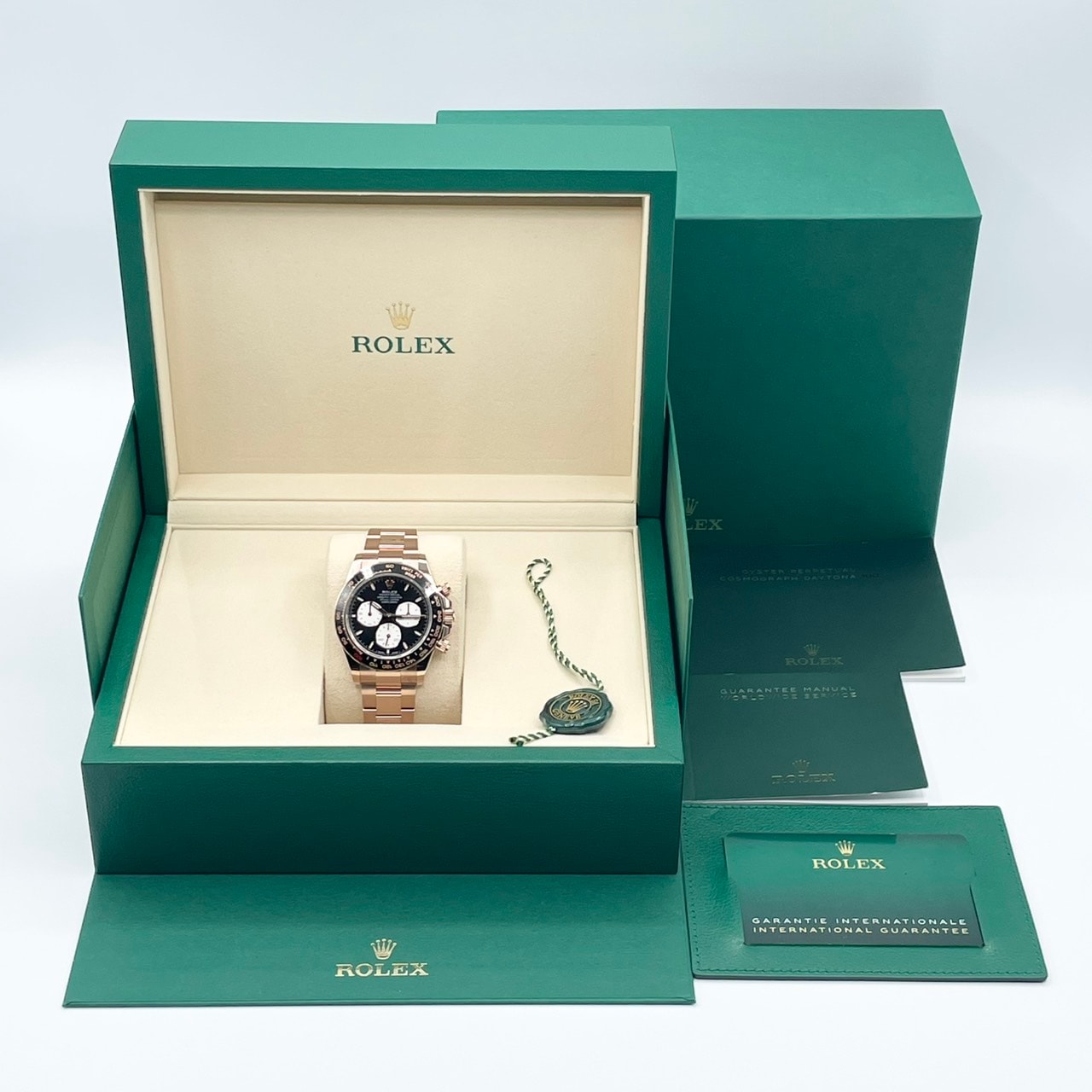 ���ݾڽ�����2026ǯ8��ۥ���å��� �ǥ��ȥ� �롦�ޥ� 126525LN �֥�å� 40mm