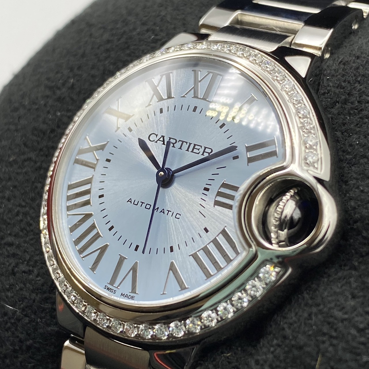 ����ƥ��� �Х���֥롼�ǥ���ƥ��� W4BB0028