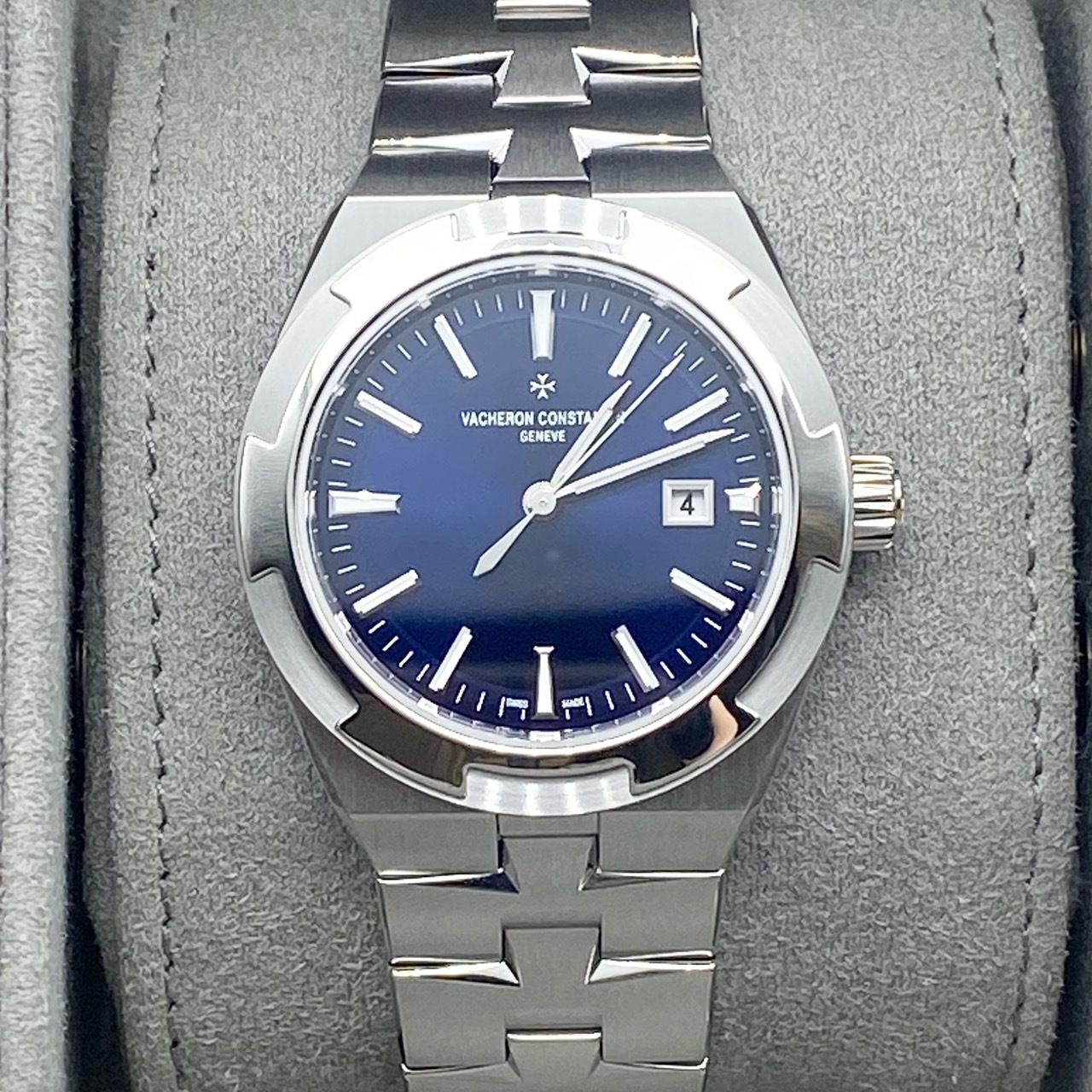 【純正】ヴァシュロン・コンスタンタン 4600V/200A-B980 ブルー VACHERON CONSTANTIN（ヴァシュロン