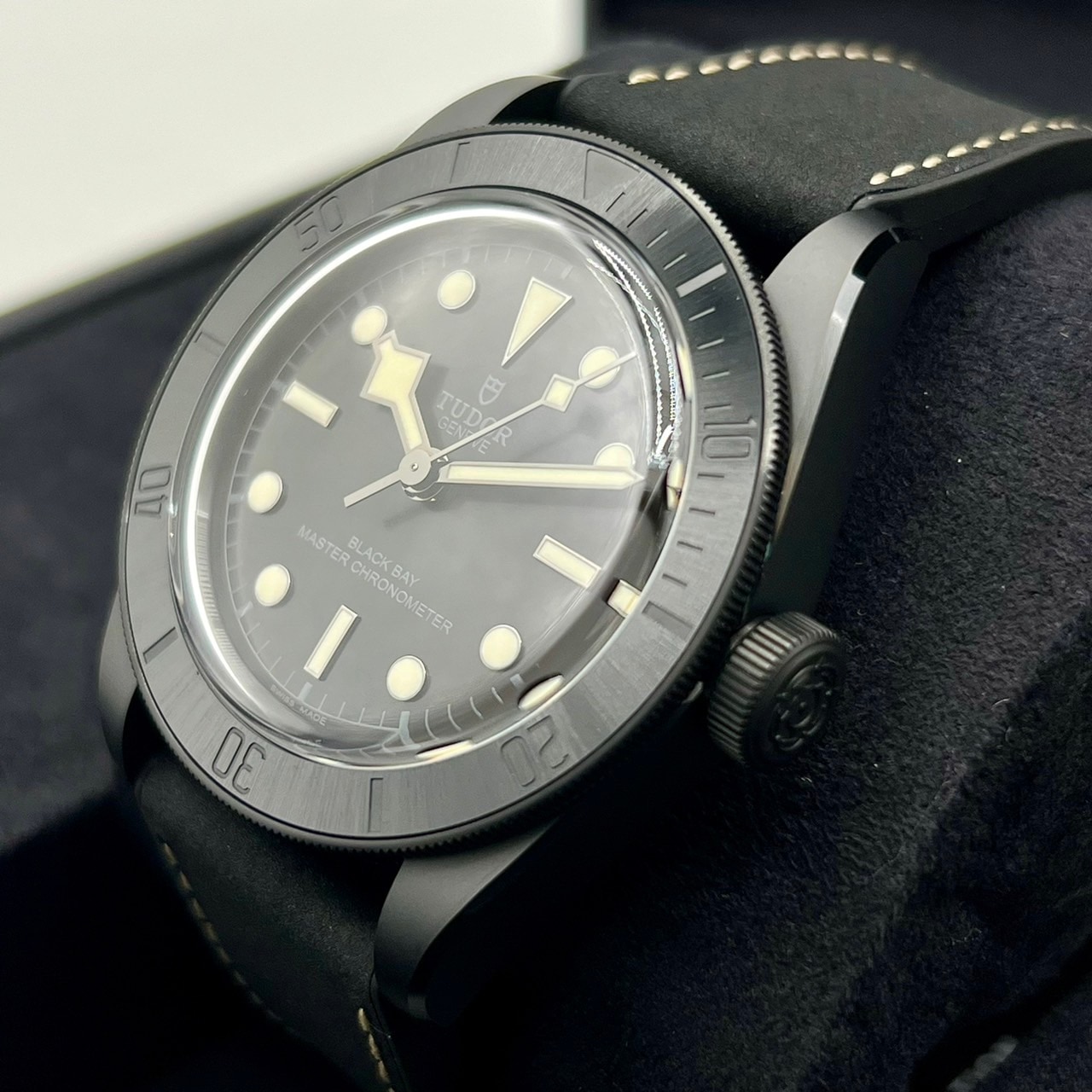 ���塼���� �֥�å��٥� BLACK BAY CERAMIC 79210CNU 41mm