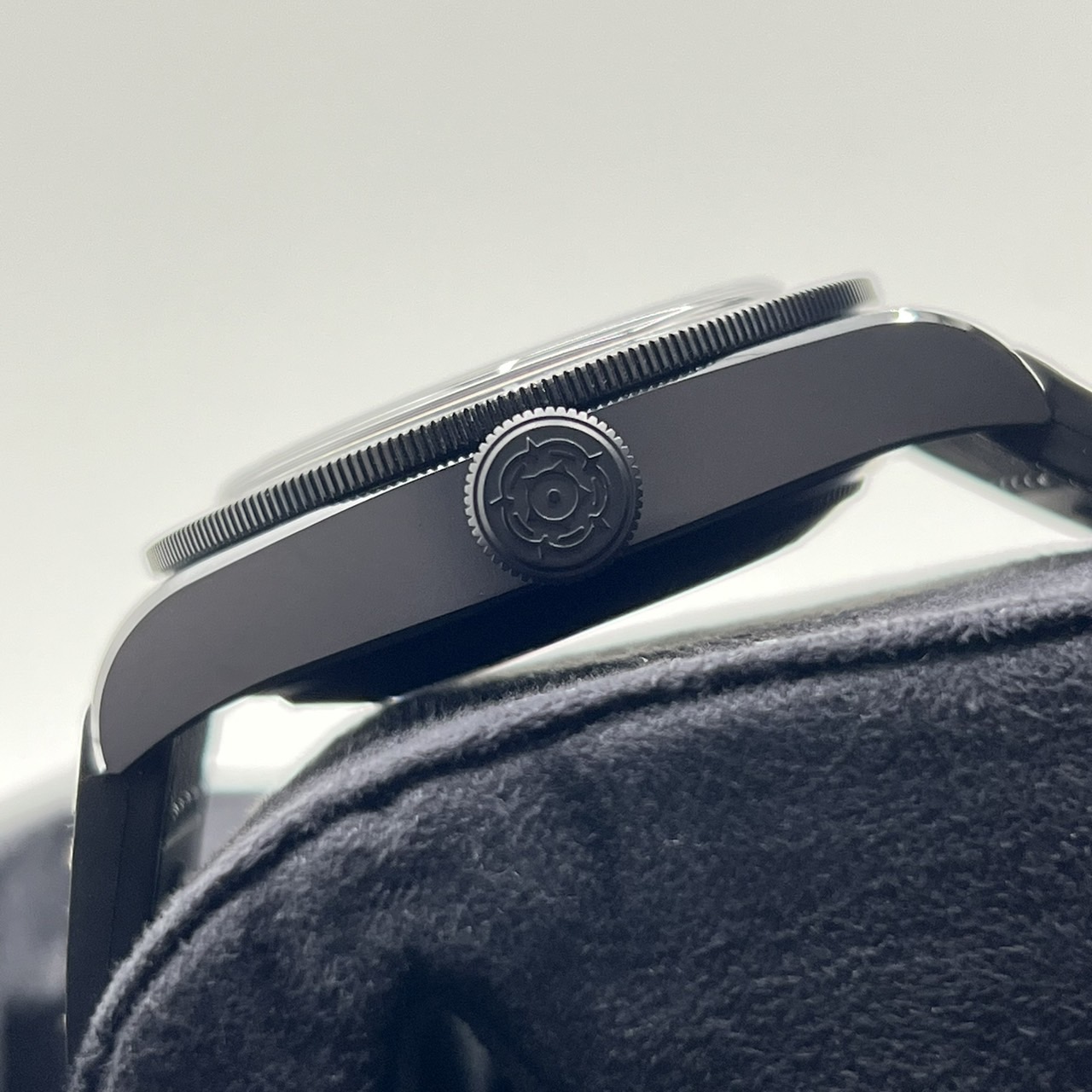 ���塼���� �֥�å��٥� BLACK BAY CERAMIC 79210CNU 41mm