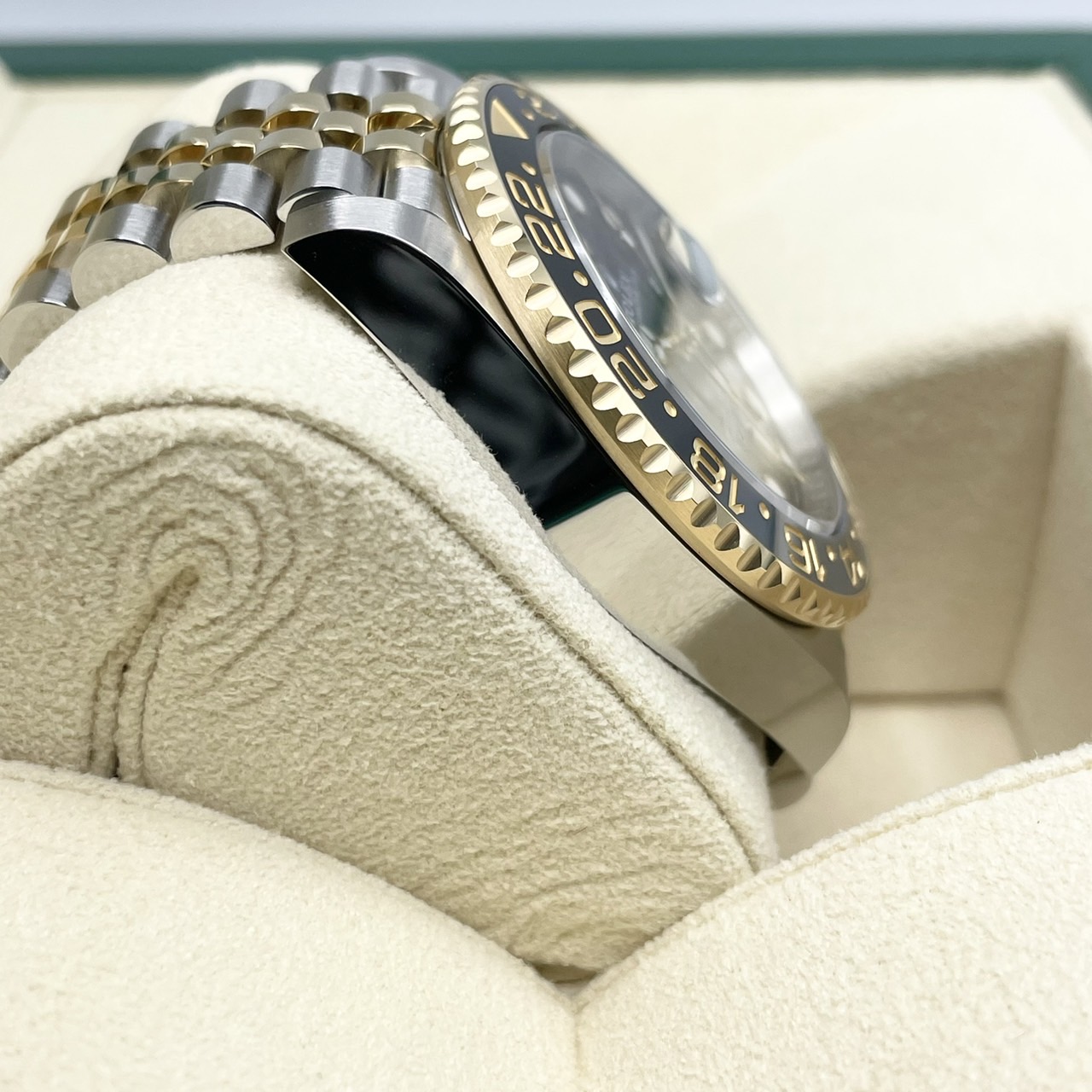 ����å��� GMT�ޥ�����II 126713GRNR �֥�å� 40mm