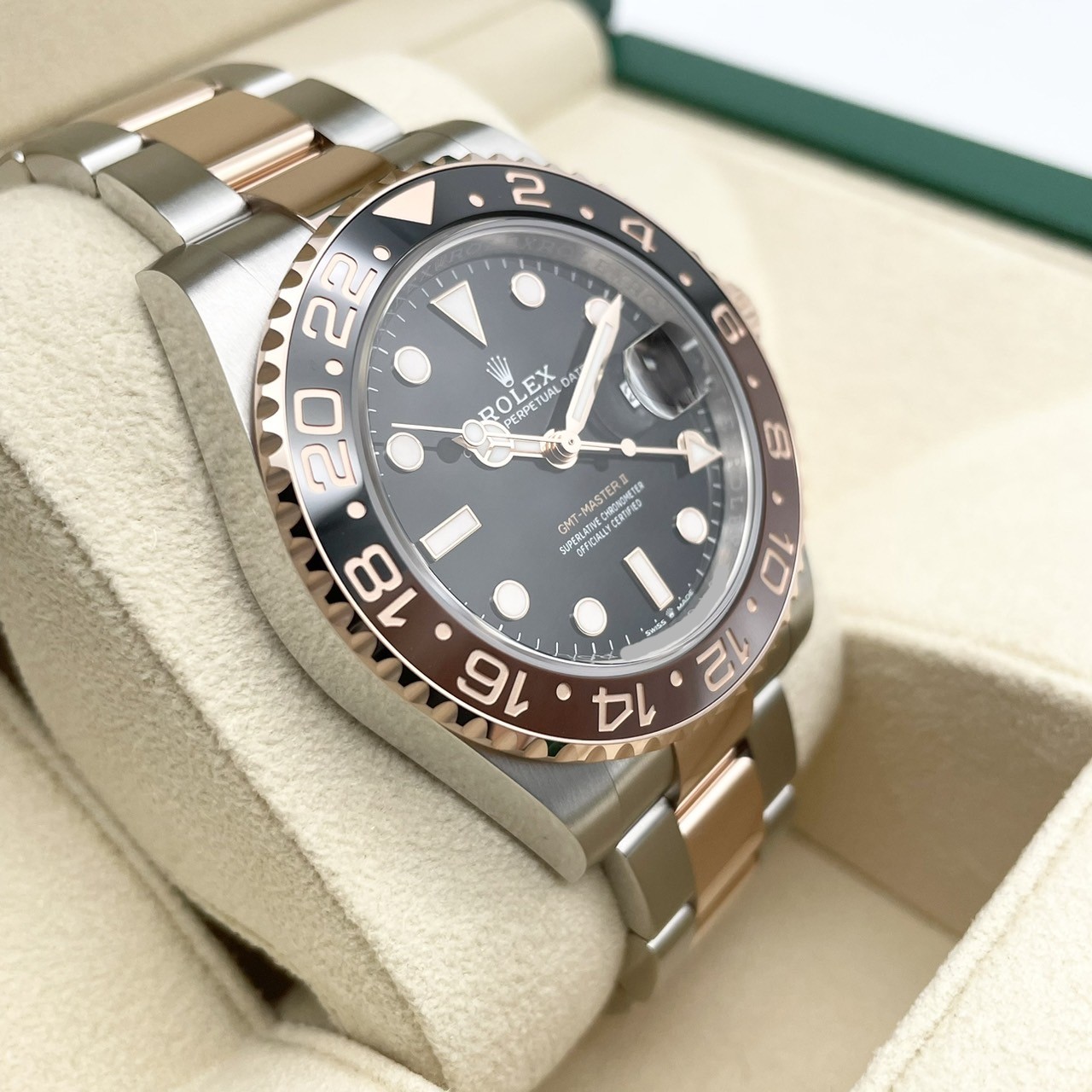 �ڷ����ò��ۥ���å��� GMT�ޥ�����II 126711CHNR �֥�å� 40mm