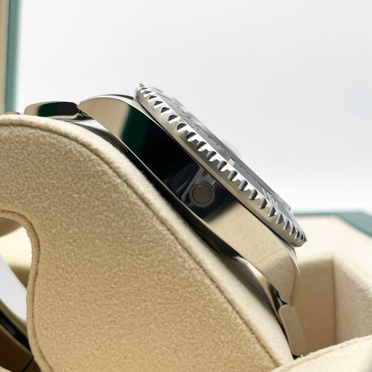 ����å��� �����ɥ����顼 126600 �֥�å� �����������֥쥹��å� 43mm