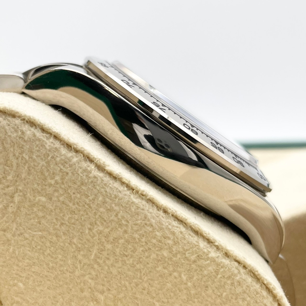 �ڿ͵����ǥ��������ǥ롪�ۥ���å��� �ǥ��ȥ� 116509 �������롦�֥�å� �ۥ磻�ȥ������  40mm