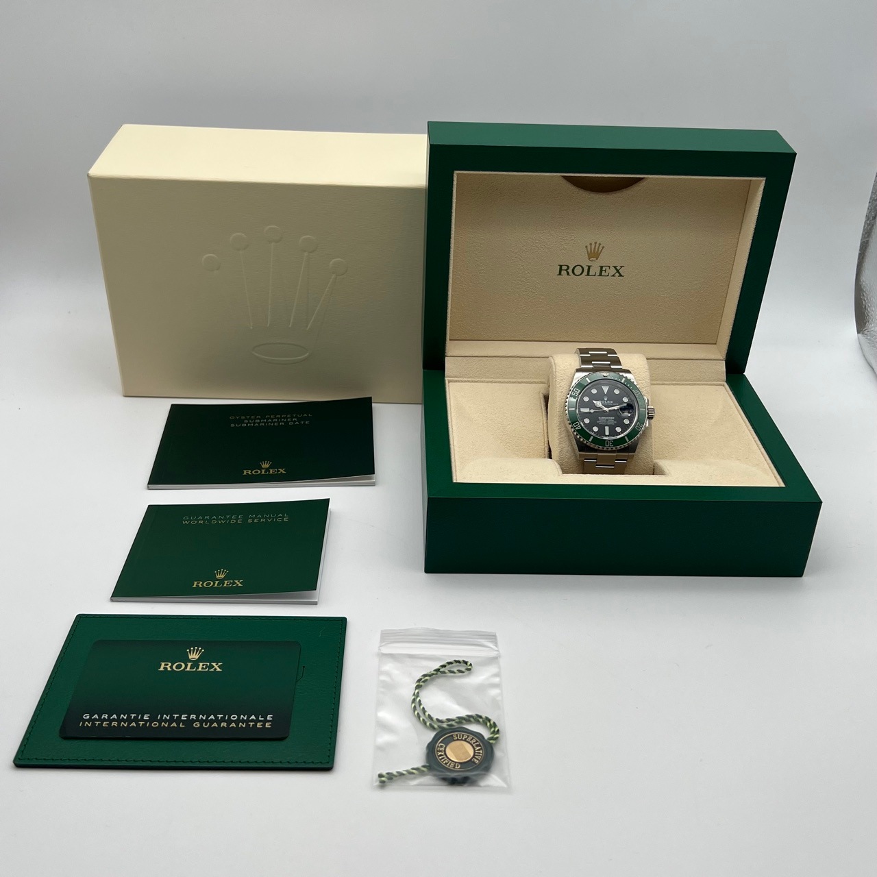 �ڥ֥�å��ե饤�ǡ��ò��ۥ���å��� ���֥ޥ꡼�� �ǥ��� 126610LV �֥�å� 41mm