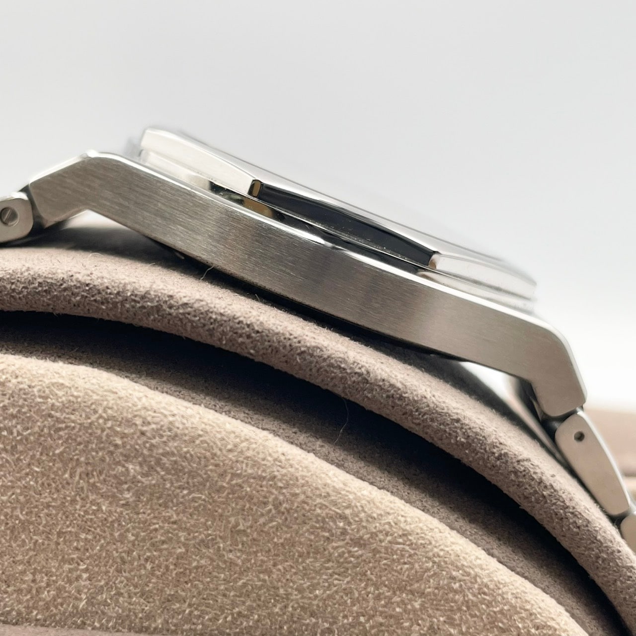 �����A�[�g 42 MM 81010-11-431-11A