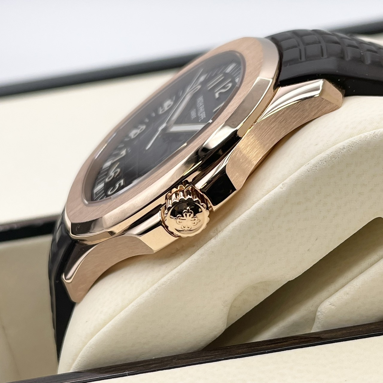 �ѥƥå��ե���å� �������Ρ��� 5167R-001 ������������� �֥饦�� 40.8mm