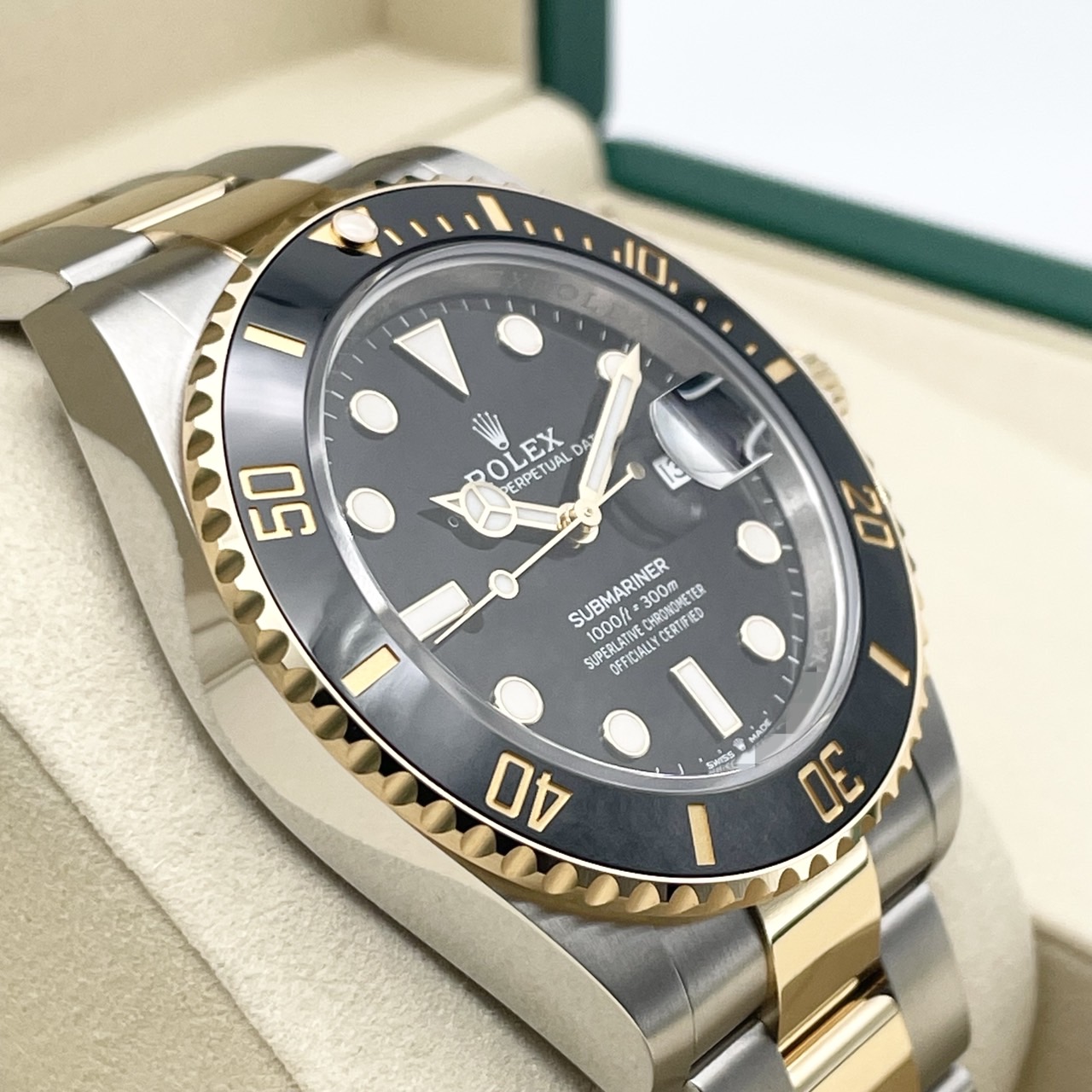 ��25ǯ8���顪�� ����å��� ���֥ޥ꡼�ʡ��ǥ��� 126613LN �֥�å� 41mm