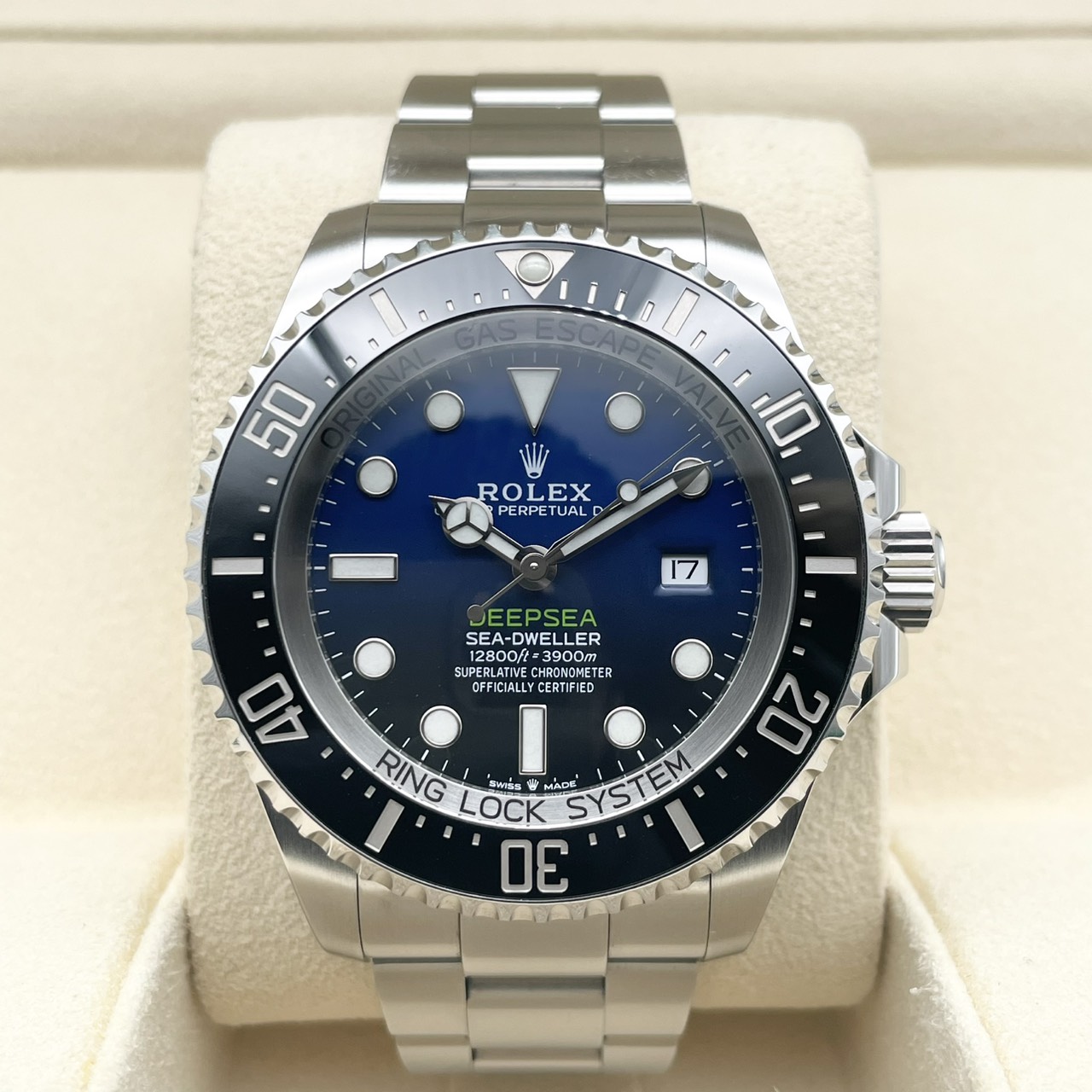 ����å��� �����ɥ����顼 �ǥ����ץ��� 126660 D�֥롼 ���ƥ�쥹�������� 44mm