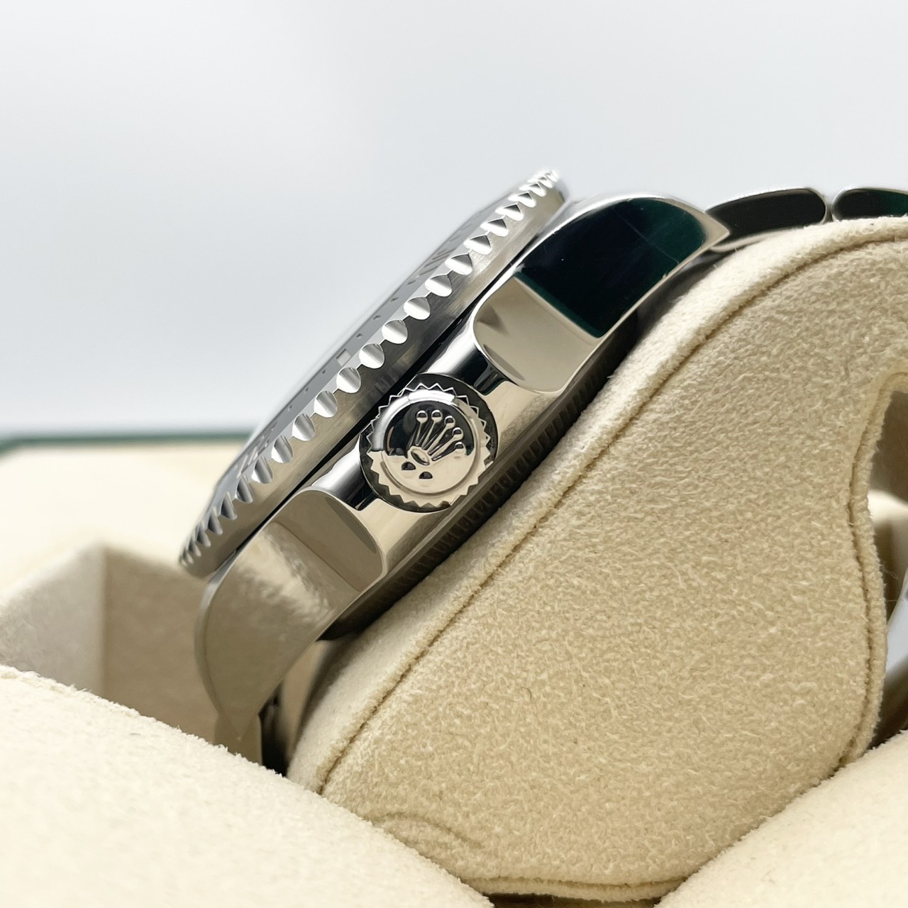 ����å��� �����ɥ����顼 �ǥ����ץ��� 126660 D�֥롼 ���ƥ�쥹�������� 44mm