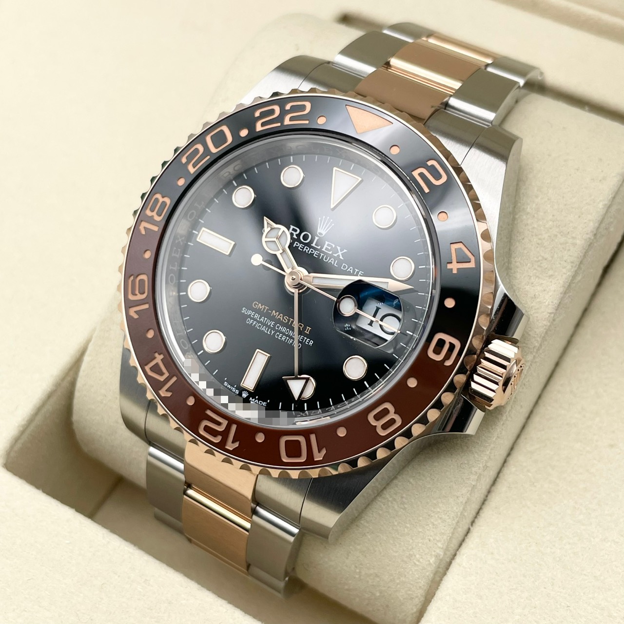 ���ò���ۥ���å��� GMT�ޥ�����II 126711CHNR �֥�å� 40mm