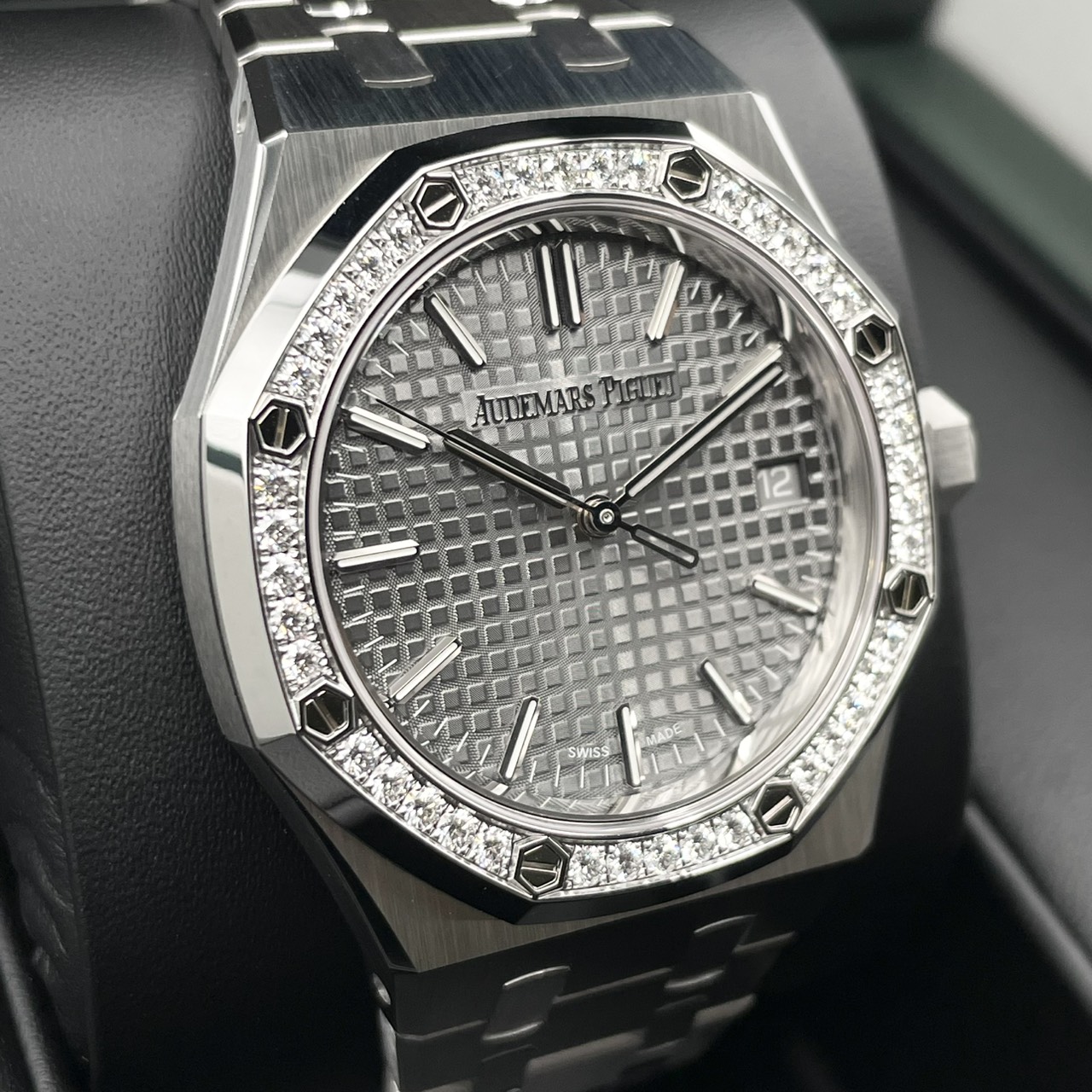 ���ݾڽ�����2026ǯ6��ۥ����ǥޥԥ� ������륪���� 15551ST.ZZ.1356ST.06 ���졼 37mm
