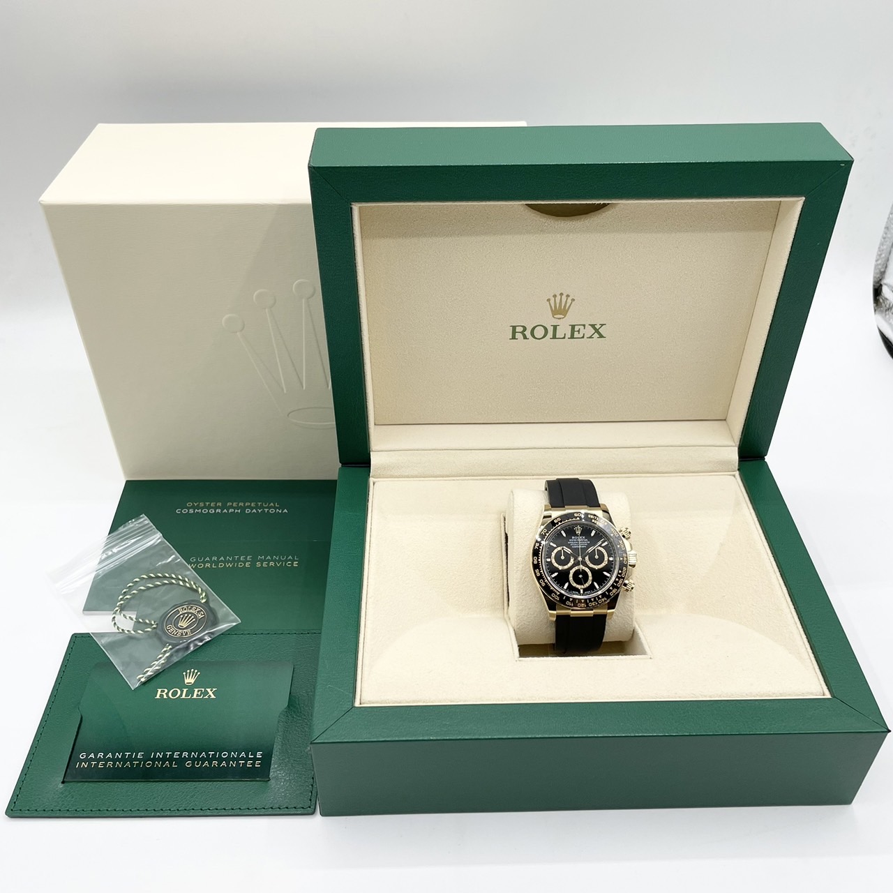 ��2023ǯ����ۥ���å��� �ǥ��ȥ� 126518LN �֥�å� 40mm