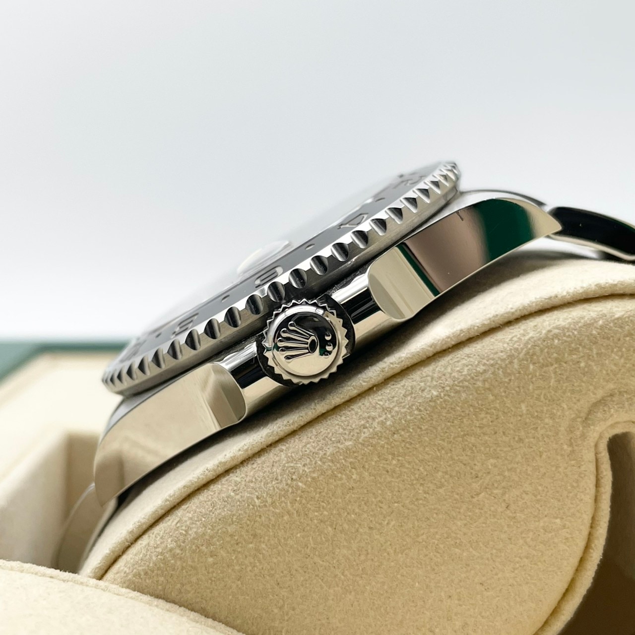 ����å��� GMT�ޥ�����II 126710GRNR �֥�å� �����������֥쥹 40mm