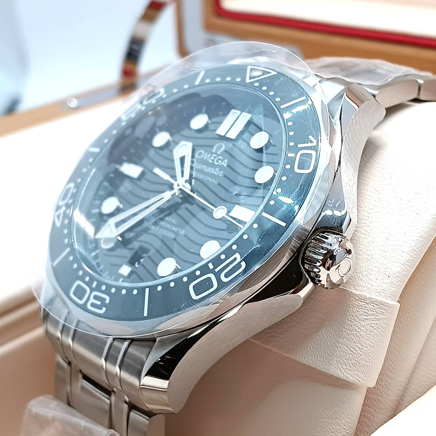 ���ᥬ �����ޥ����� 210.30.42.20.10.001 DIVER 300M ������������� �ޥ����� �����Υ᡼���� 42mm