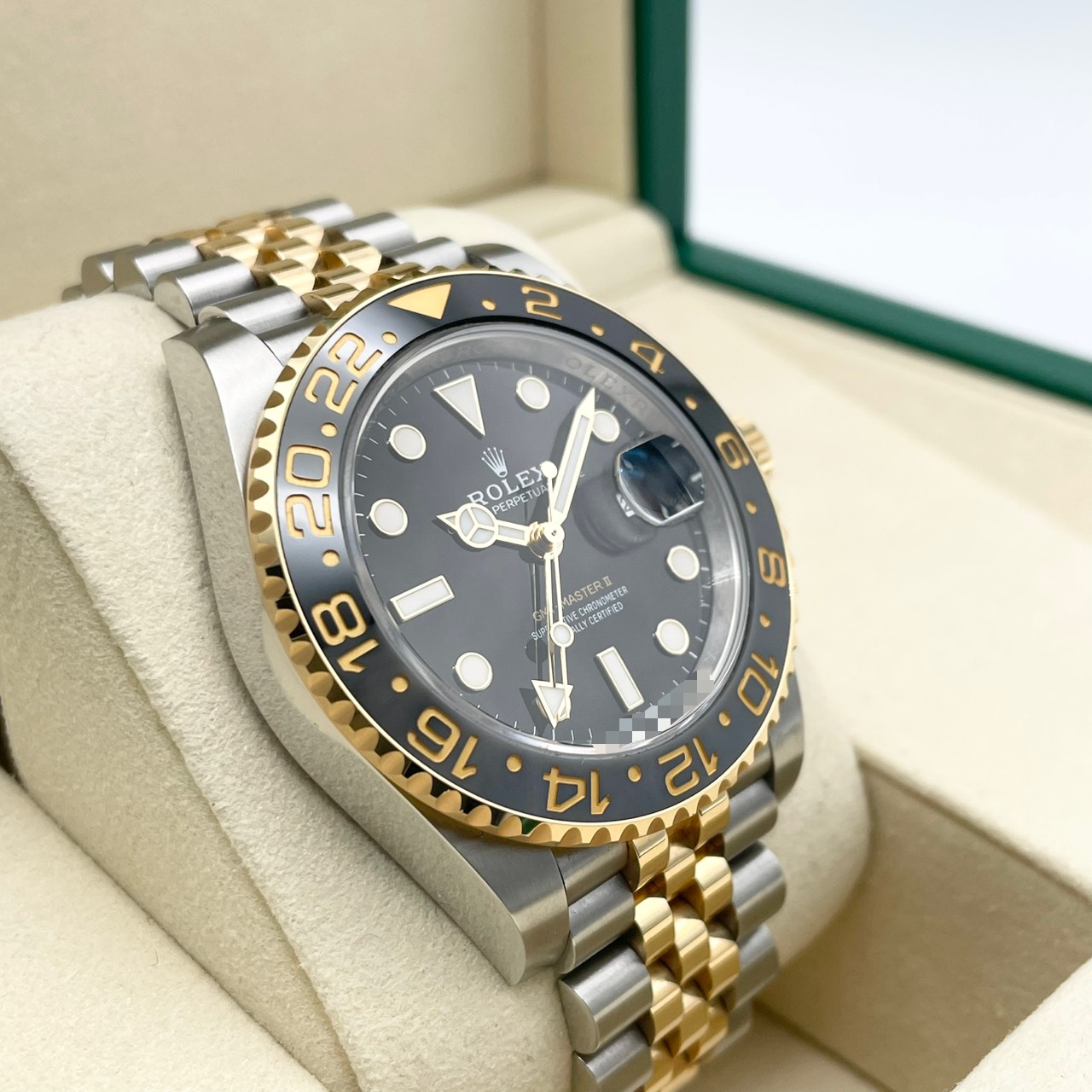 ��11/16�ޤǸ����ò��ۥ���å��� GMT�ޥ�����II 126713GRNR ����ӥ꡼�֥쥹 40mm