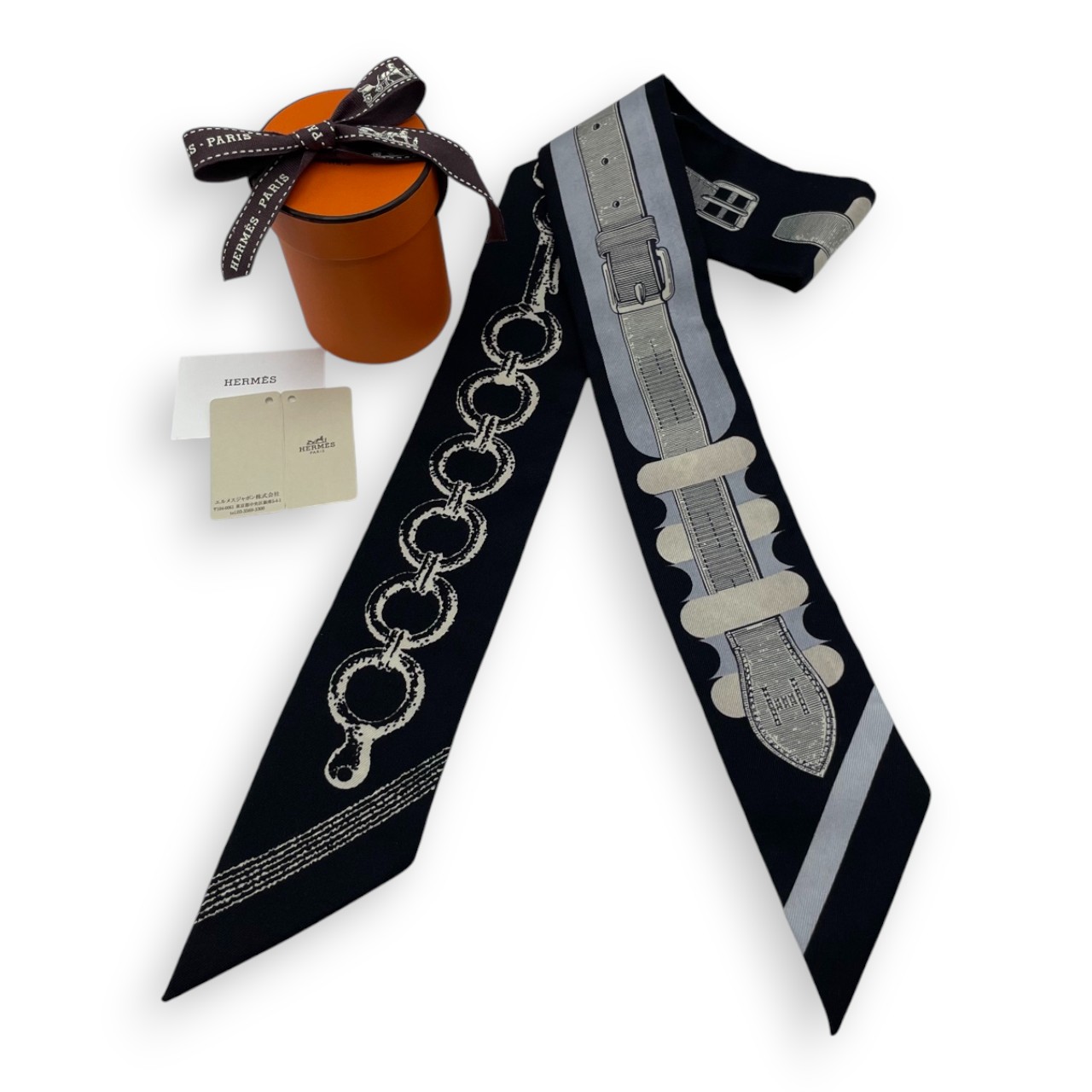 値下げ！新品未使用　エルメス　ツイリー　ブリッド・ア・ブロック/詩的な目録　レア HERMES エルメス シルクスカーフ ツイリー ブリッド・ア