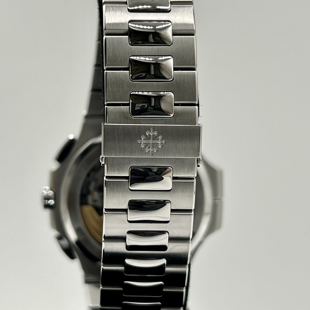 �ѥƥå��ե���åס��Ρ����饹���ȥ�٥륿���� �����Υ����  5990/1A-001 �֥�å�����ǡ������ 44mm