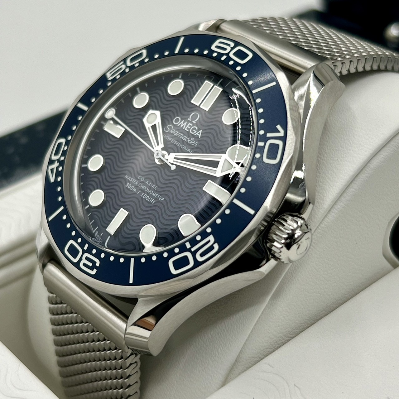 ᥬ ޥ 210.30.42.20.03.002 DIVER 300m  ޥ Υ᡼  ܥɱǲ60ǯǰǥ 42mm