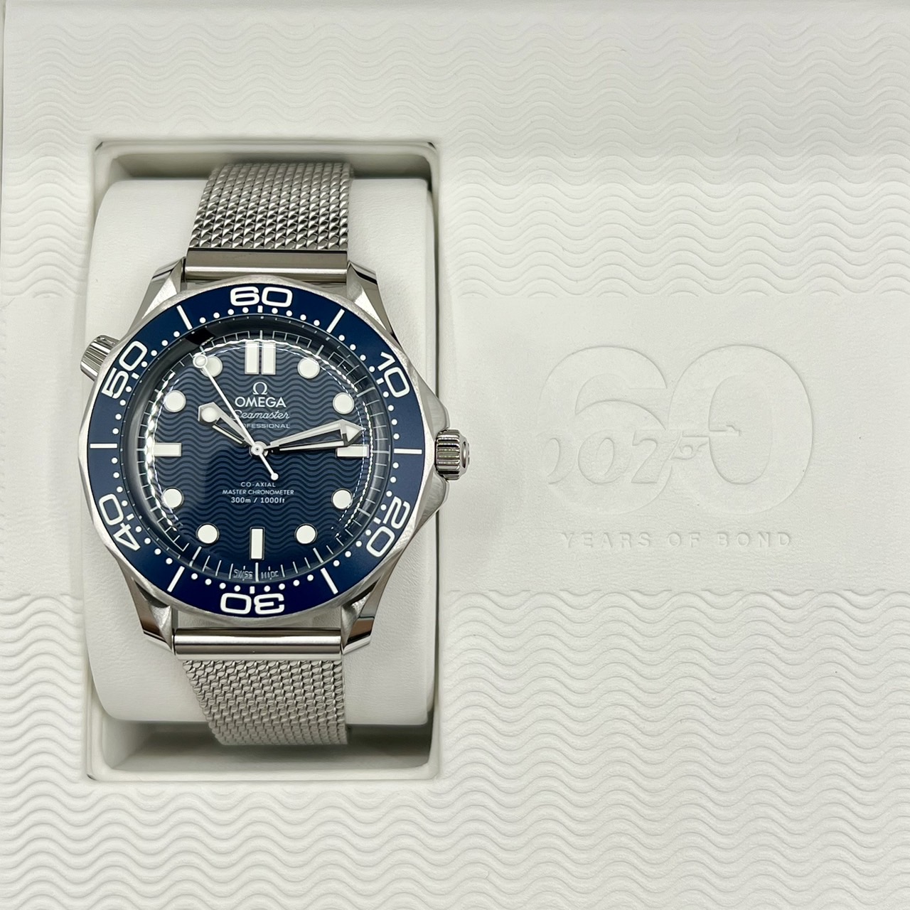 ᥬ ޥ 210.30.42.20.03.002 DIVER 300m  ޥ Υ᡼  ܥɱǲ60ǯǰǥ 42mm