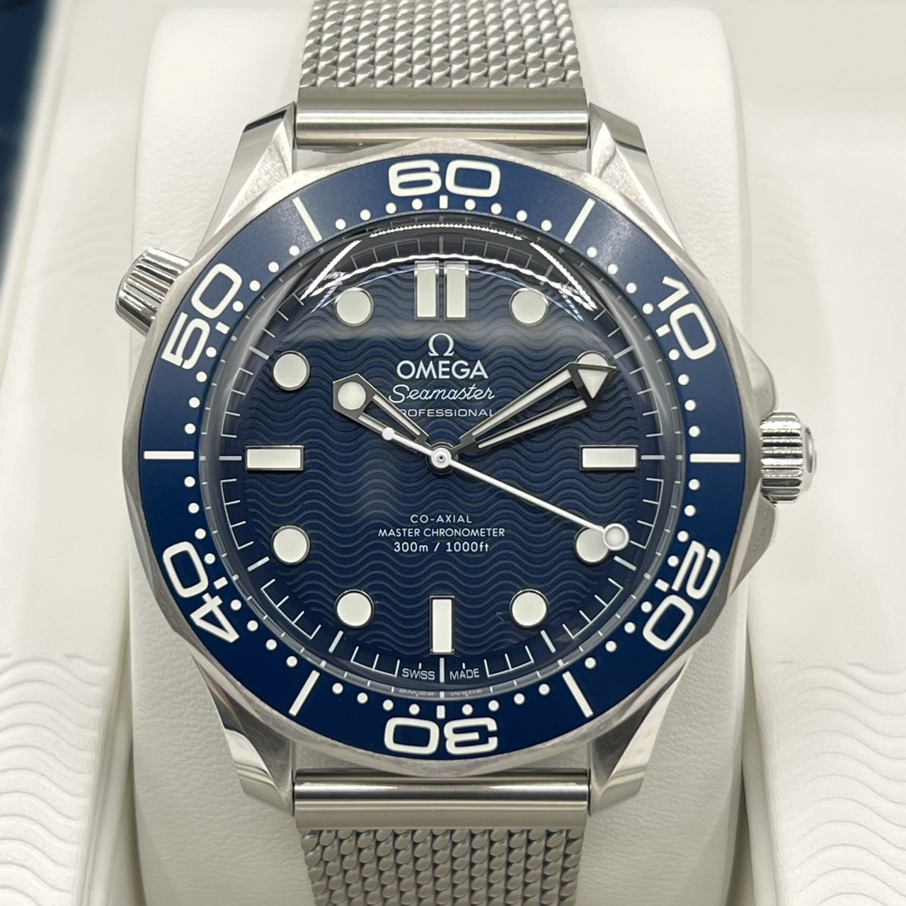 ᥬ ޥ 210.30.42.20.03.002 DIVER 300m  ޥ Υ᡼  ܥɱǲ60ǯǰǥ 42mm