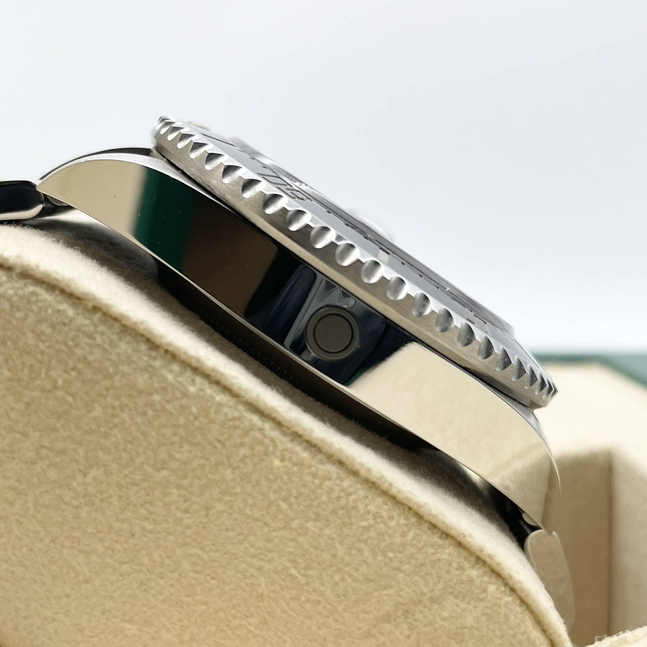 �ڤ��Ͳ����ò��ۥ���å��� �����ɥ����顼 126600 �֥�å� ���ƥ�쥹�������� 43mm