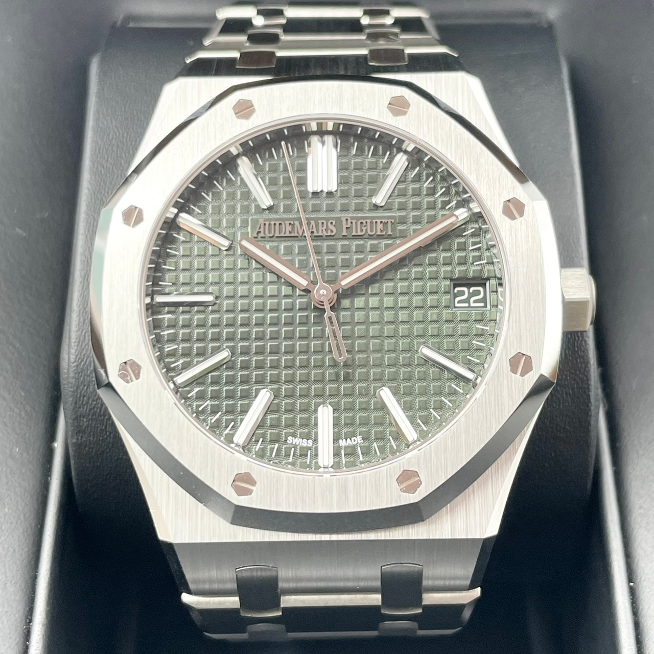 C I[NEI[g}eBbN u50NLOv 15510ST.OO.1320ST.04