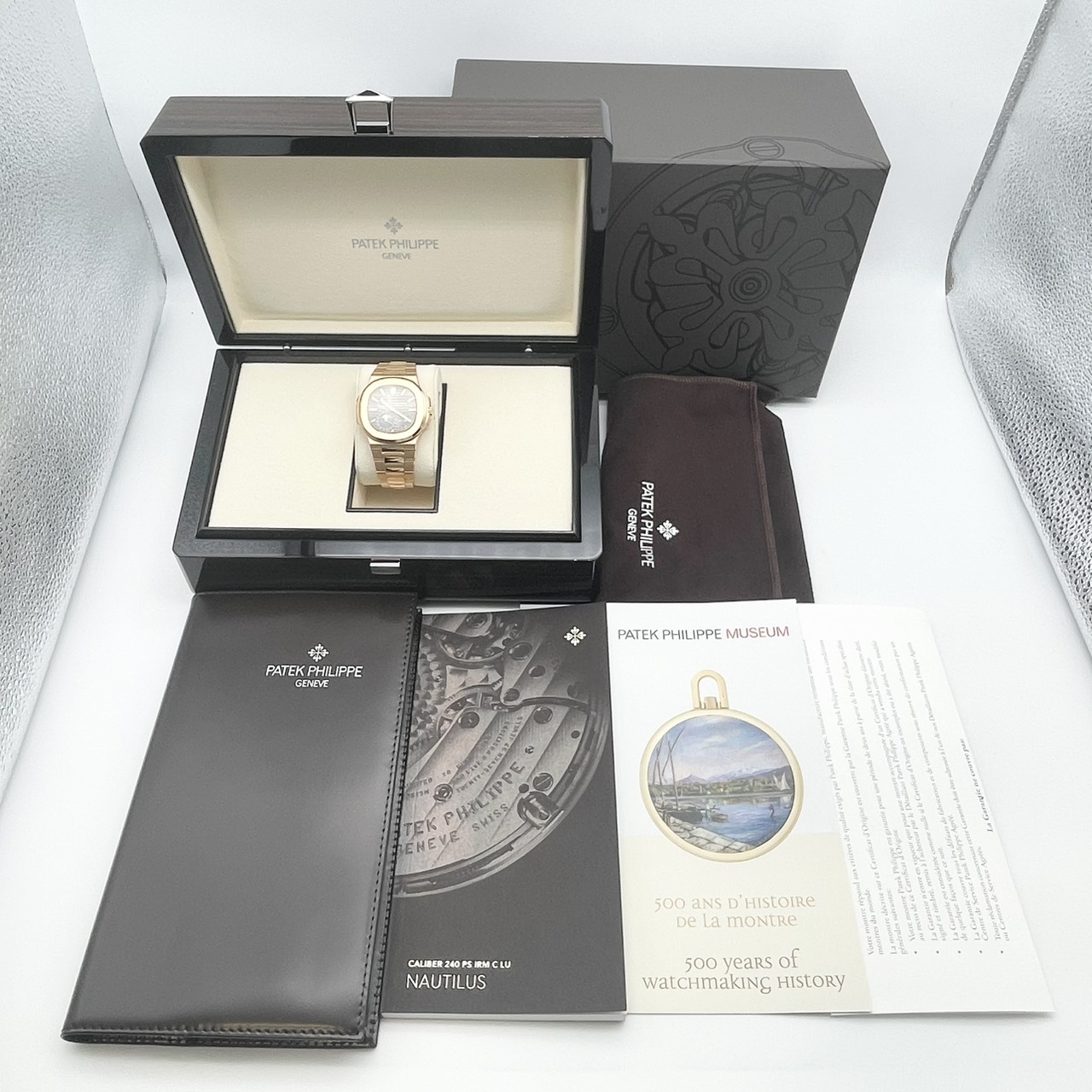 �ڸ����ò��ۡ���°�ʴ��ʡ�2023ǯ3������°���ۥѥƥå��ե���å� �Ρ����饹 5712/1R-001 �֥饦�󡦥��쥤�� 40mm