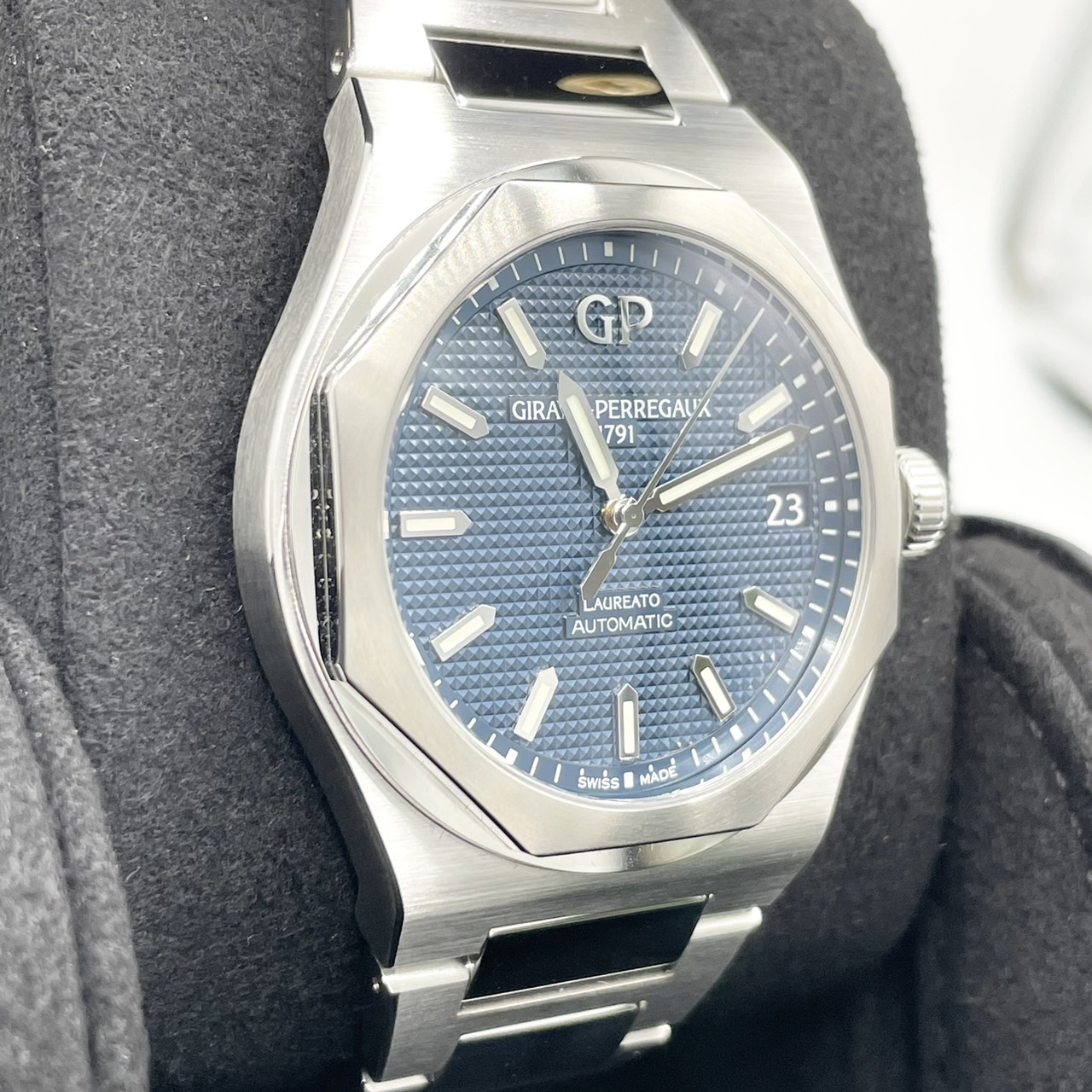 ���顼�롦�ڥ르 ���쥢���� 81010-11-431-11A �֥롼 42mm