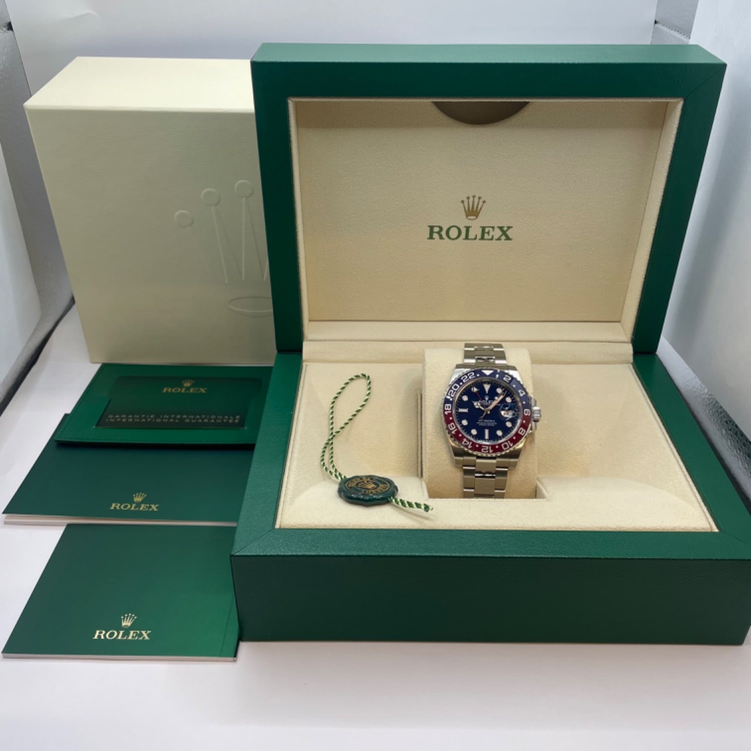 GMT�ޥ�����II 126719BLRO �����������֥쥹��å� �ߥåɥʥ��ȥ֥롼 �ۥ磻�ȥ������ 40mm