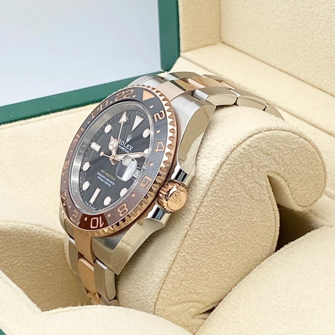 ��������衪��������SALE�ۥ���å��� GMT�ޥ�����II 126711CHNR �֥�å� 40mm