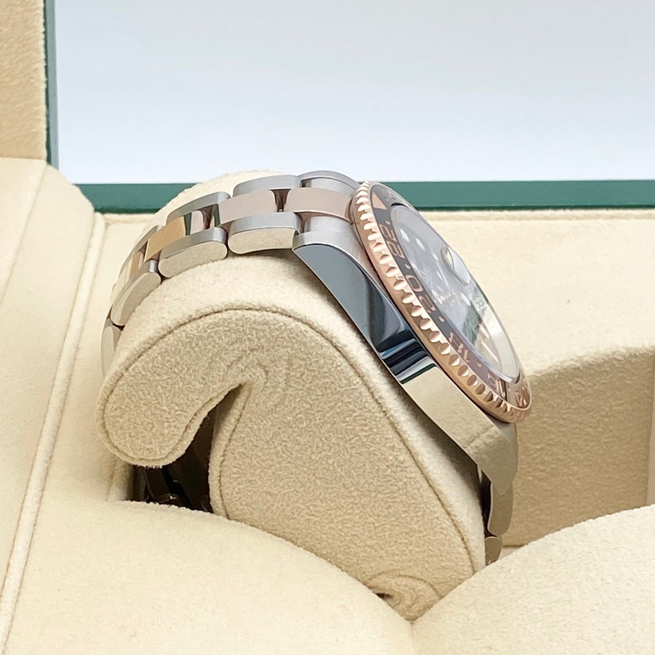 ��������衪��������SALE�ۥ���å��� GMT�ޥ�����II 126711CHNR �֥�å� 40mm