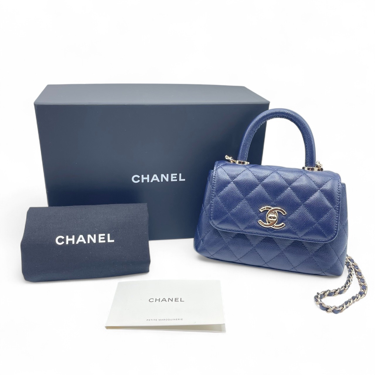 2025SS シャネル　バニティ　バッグ　ココハンドル　キャビアスキン 2025年最新】シャネル・ココハンドルの定価は？人気の理由や購入