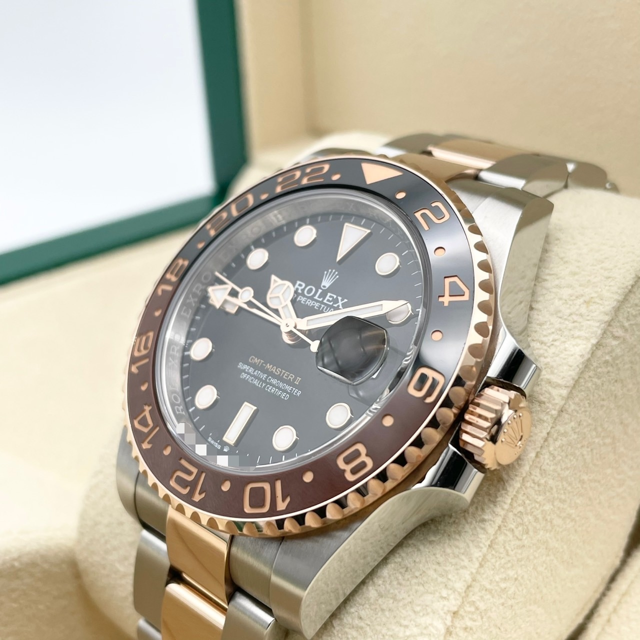 ��9��24���ޤǤ����䡪�ۥ���å��� GMT�ޥ�����II 126711CHNR �֥�å� 40mm