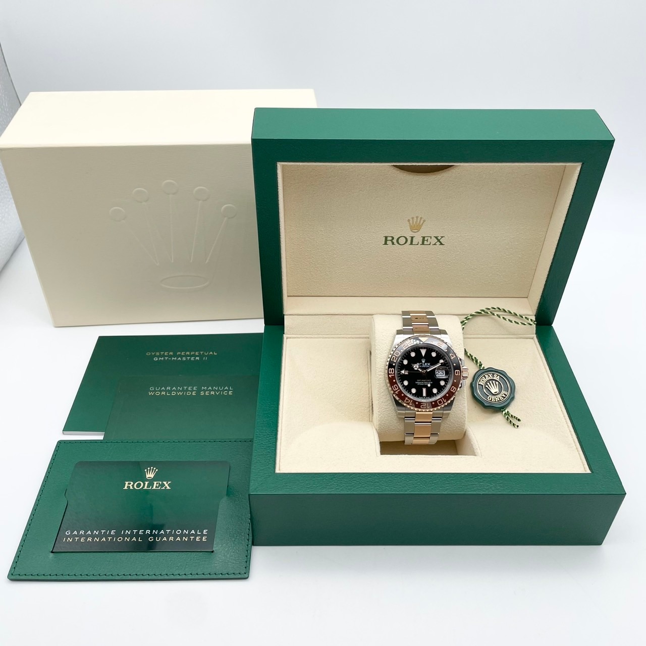 ��9��24���ޤǤ����䡪�ۥ���å��� GMT�ޥ�����II 126711CHNR �֥�å� 40mm