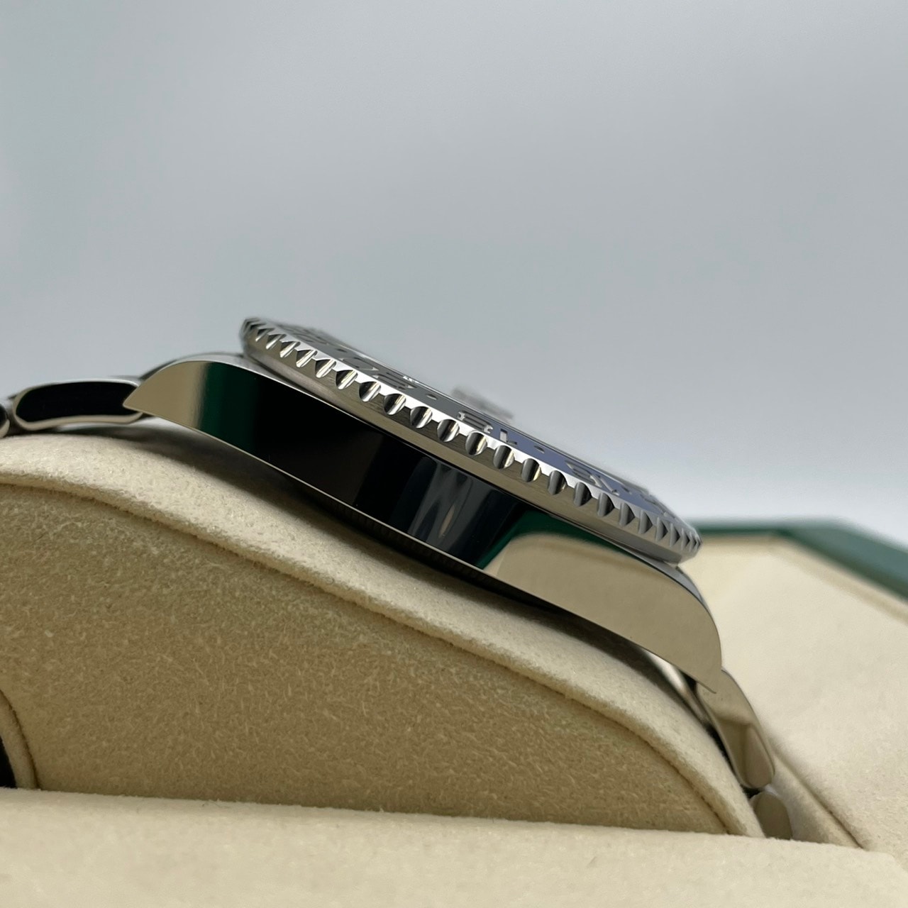 ���ò���ۡ��ݾڽ�����2025ǯ12��ۥ���å��� GMT�ޥ�����II 126710BLNR �Хåȥޥ� �����������֥쥹 40mm