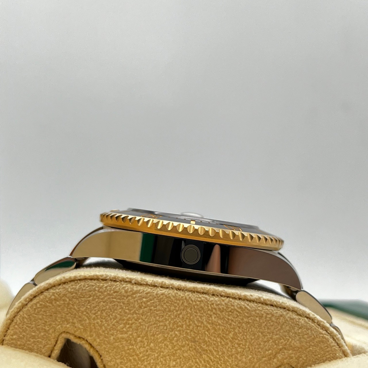 ����å��� �����ɥ����顼 126603 �֥�å� 43mm