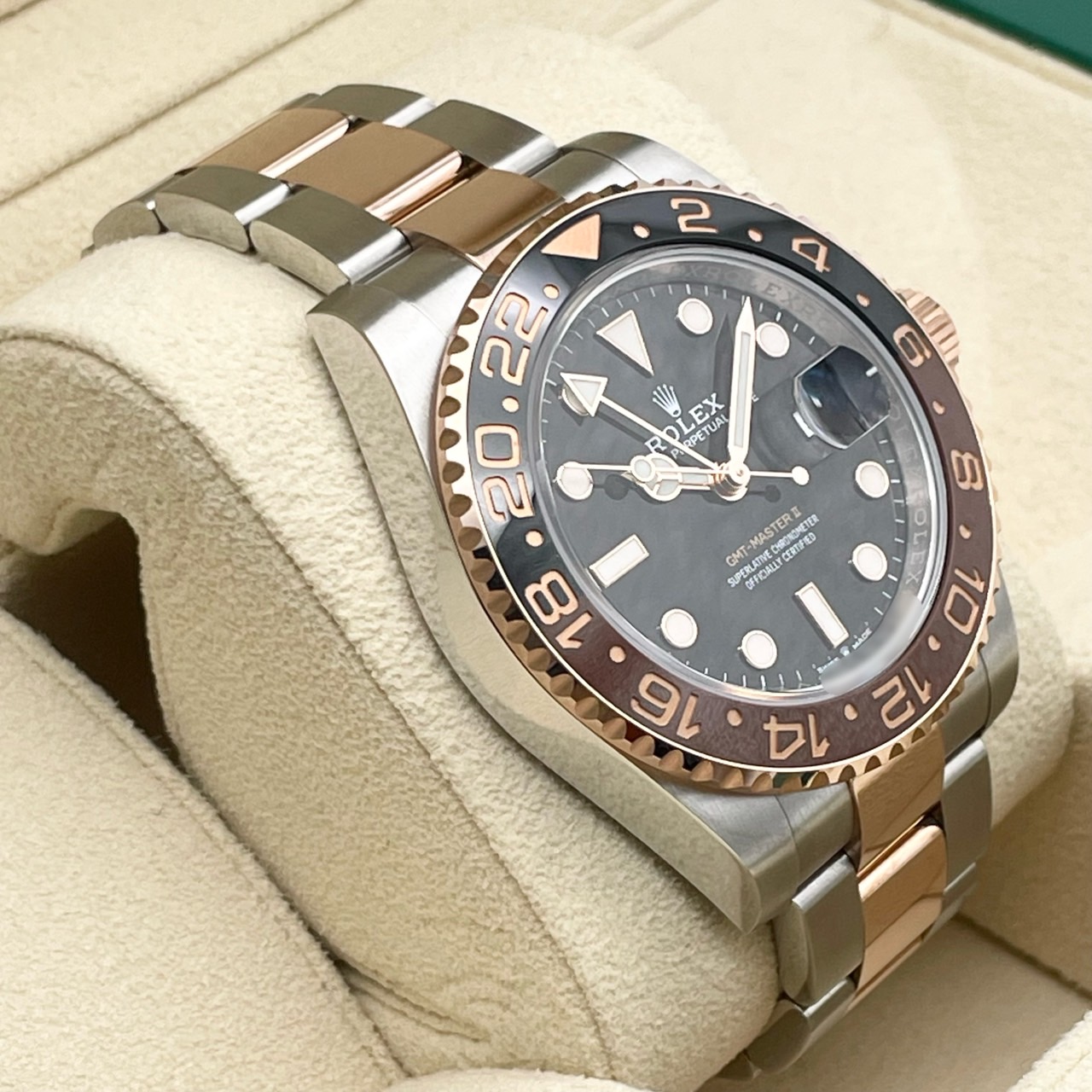 ����å��� GMT�ޥ�����II 126711CHNR �֥�å� 40mm