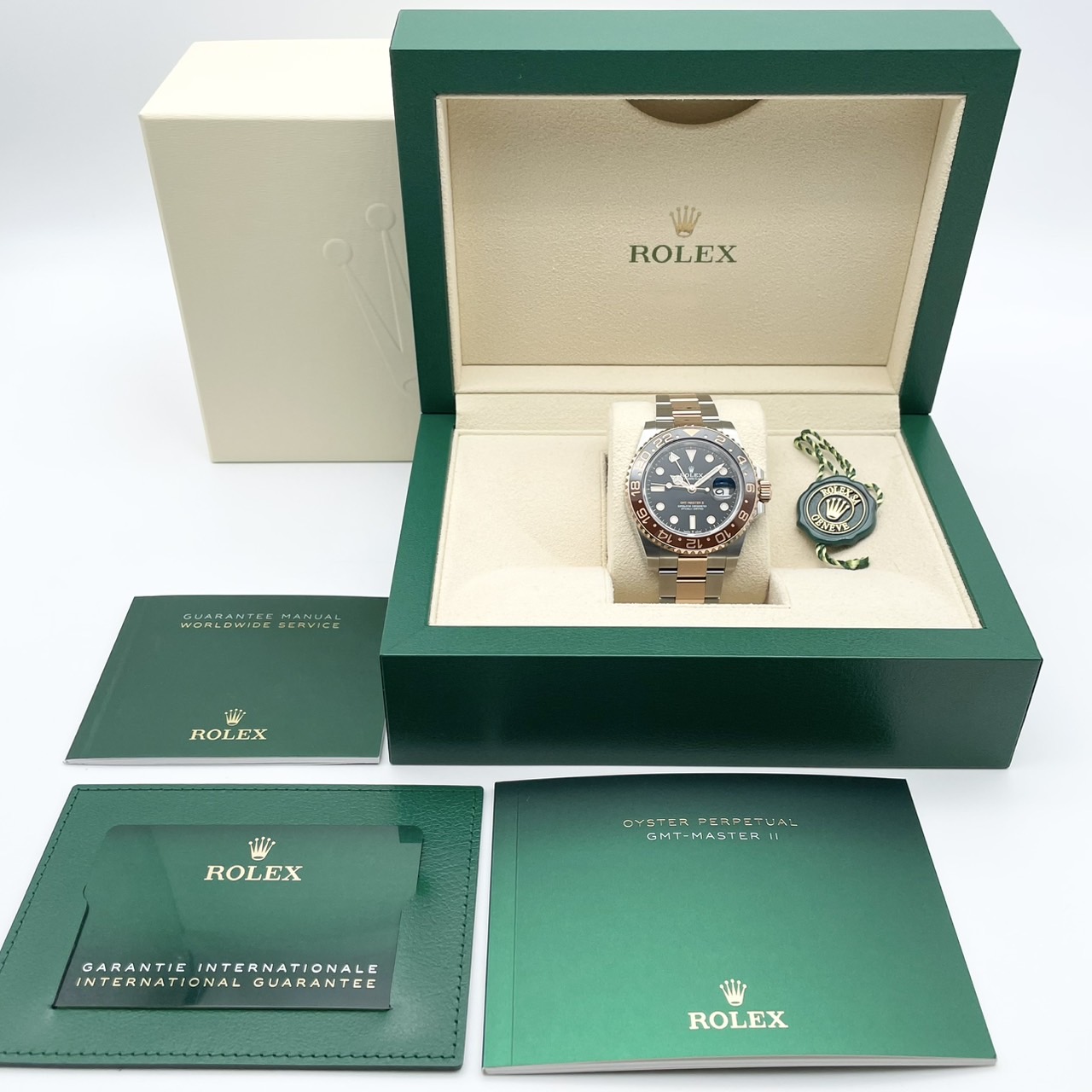 ����å��� GMT�ޥ�����II 126711CHNR �֥�å� 40mm